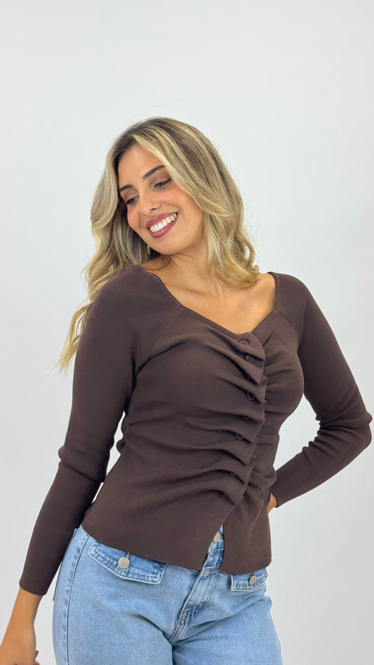 Camisola malha justa castanho com folhinhos
