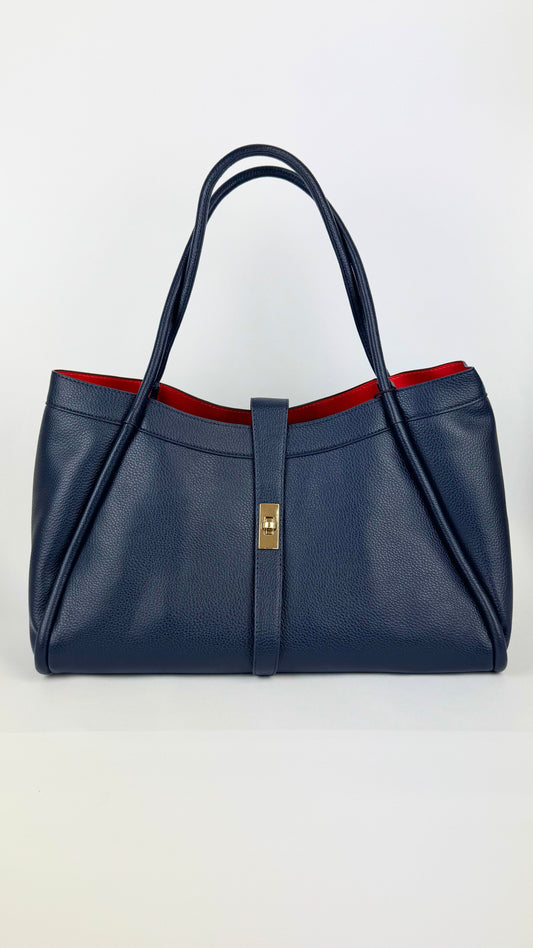 Saco eco-pele azul-marinho com interior em vermelho