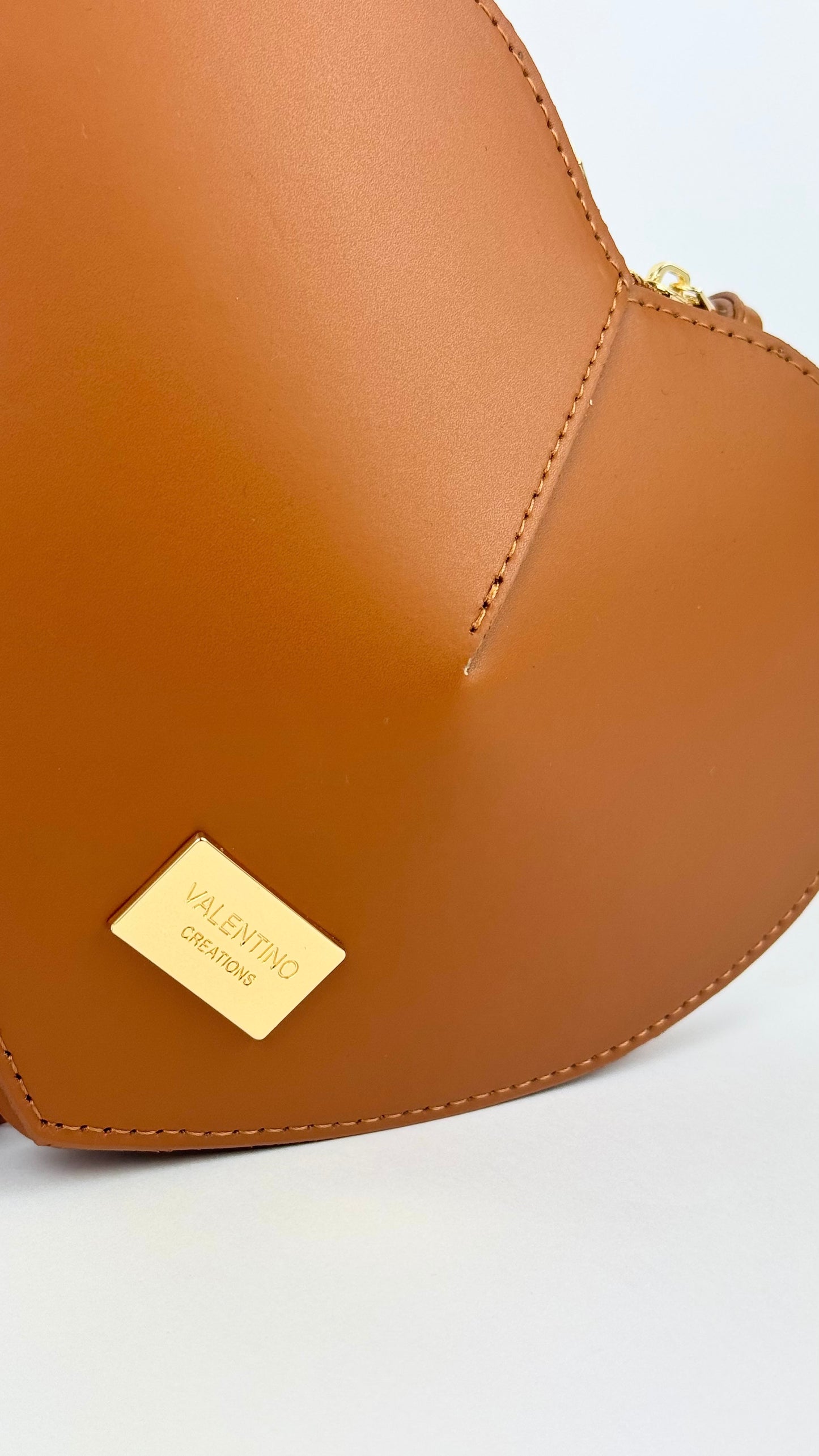 Carteira pequena coração Camel- Valentino Creations