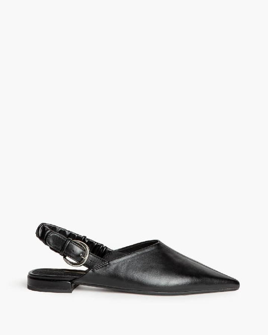 Mules eco-pele com elástico pretas