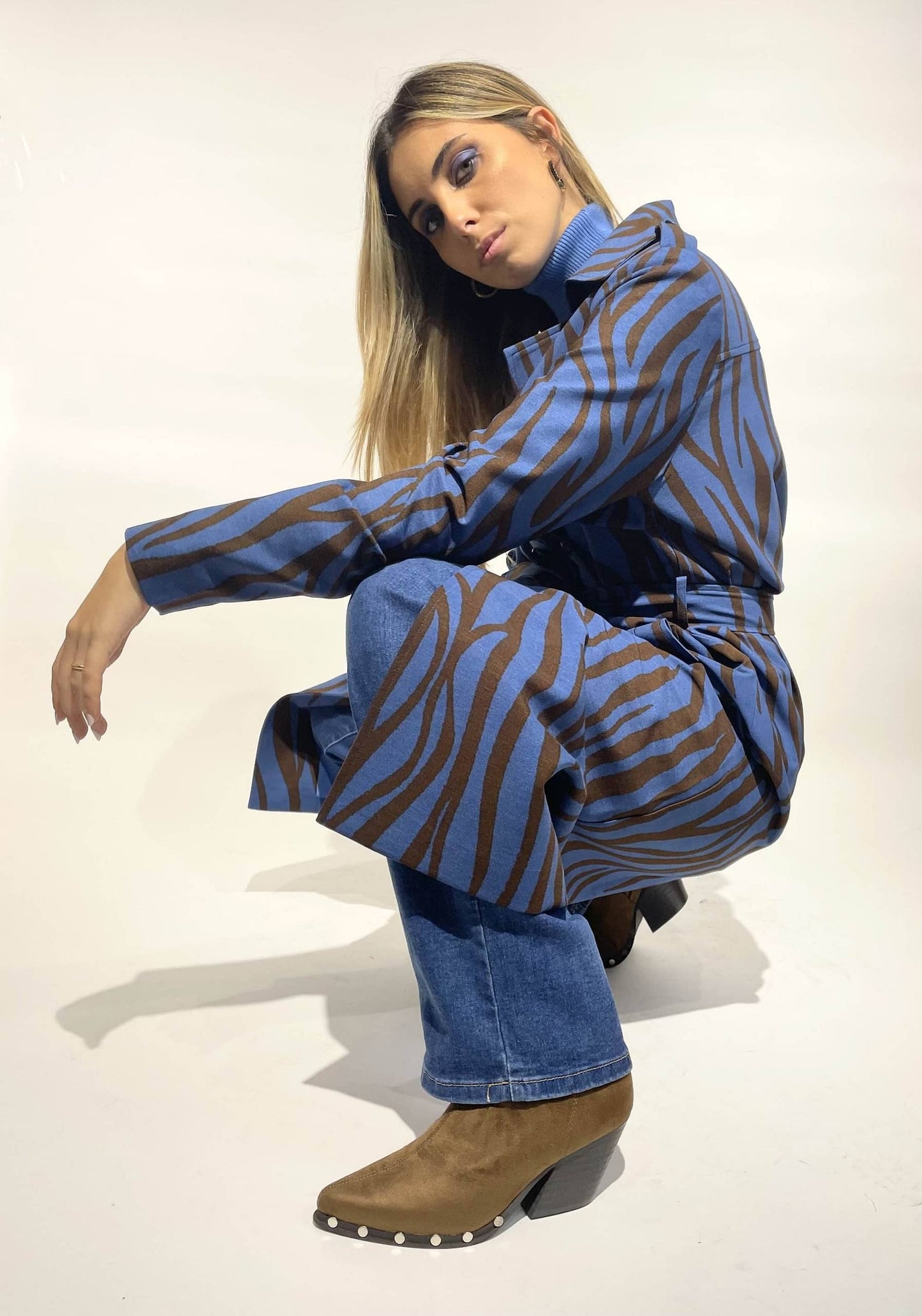 Gabardine zebra azul e castanho