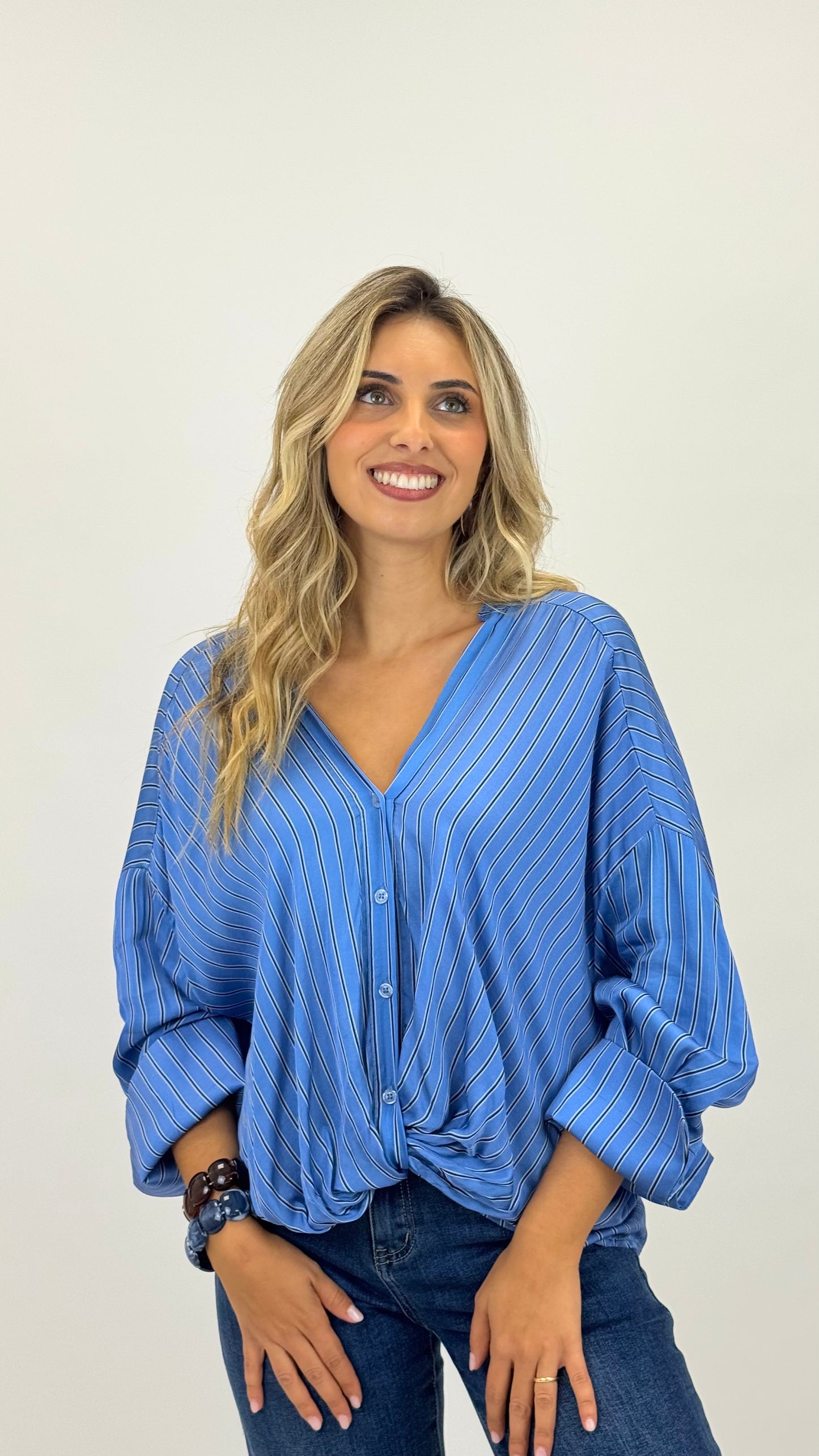Blusa risquinhas azul