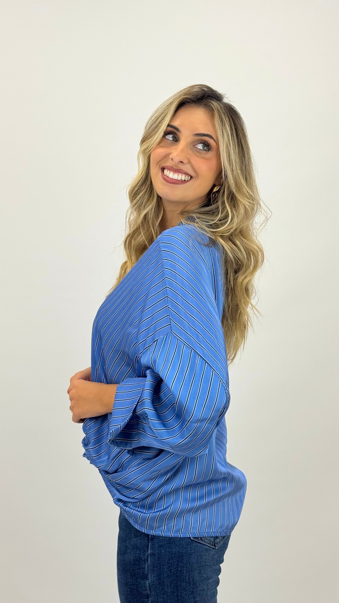 Blusa risquinhas azul