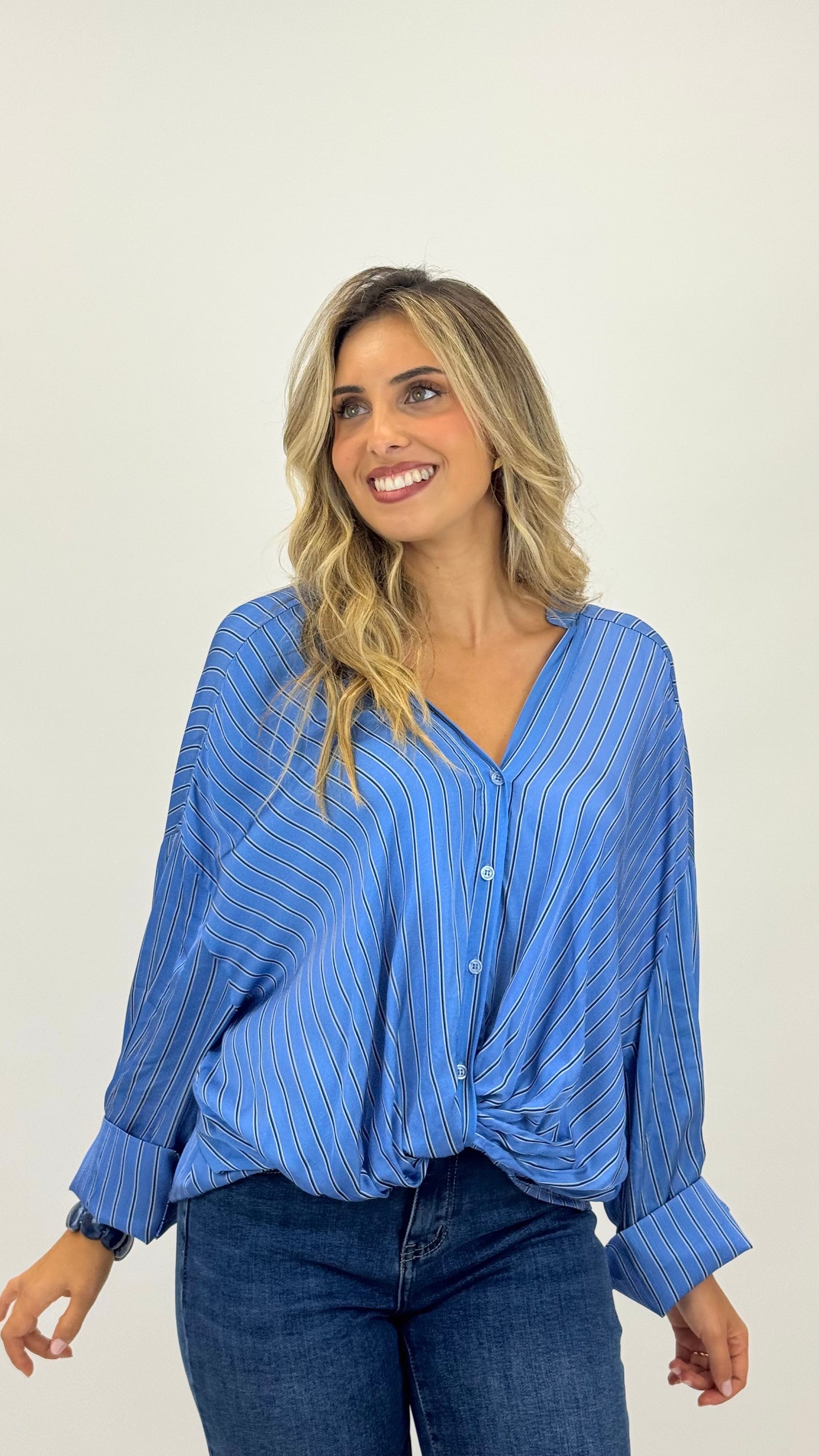 Blusa risquinhas azul