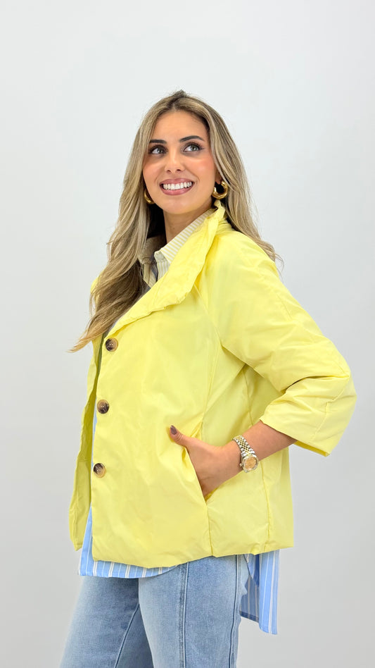Parka manga 3/4 com botões amarelo