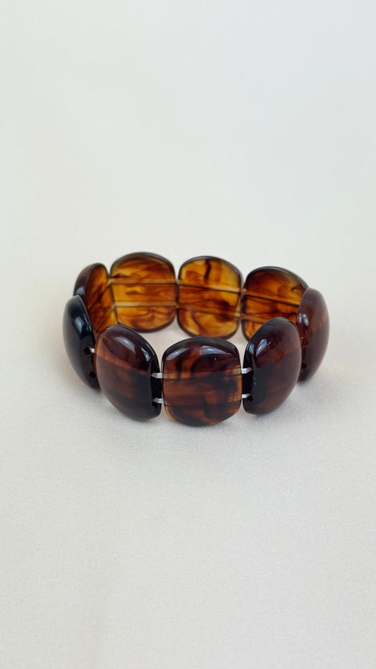 Pulseira acrílico cor castanho