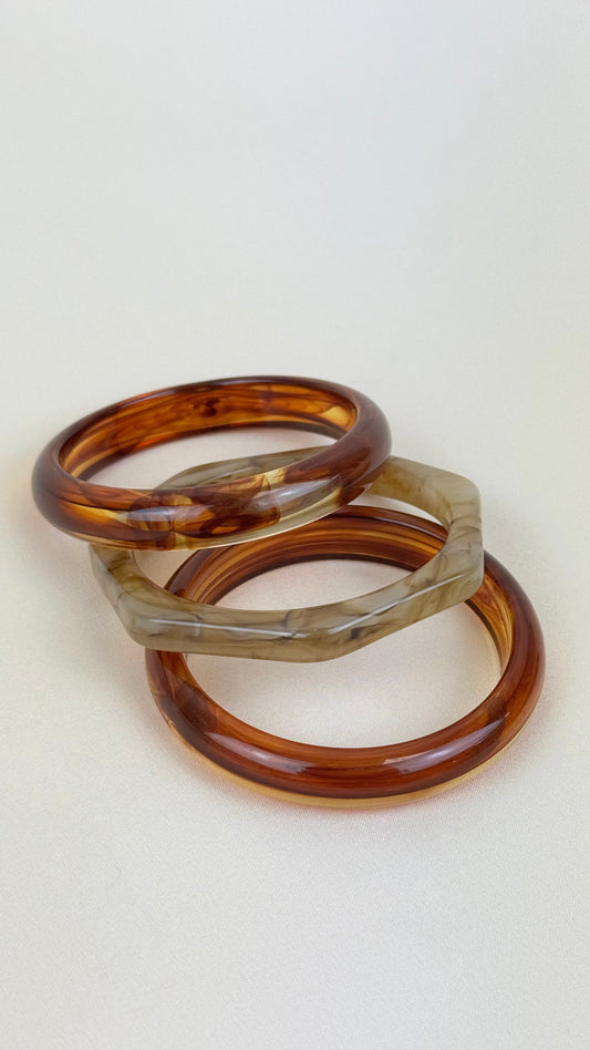 Conjunto pulseiras camel e ambar