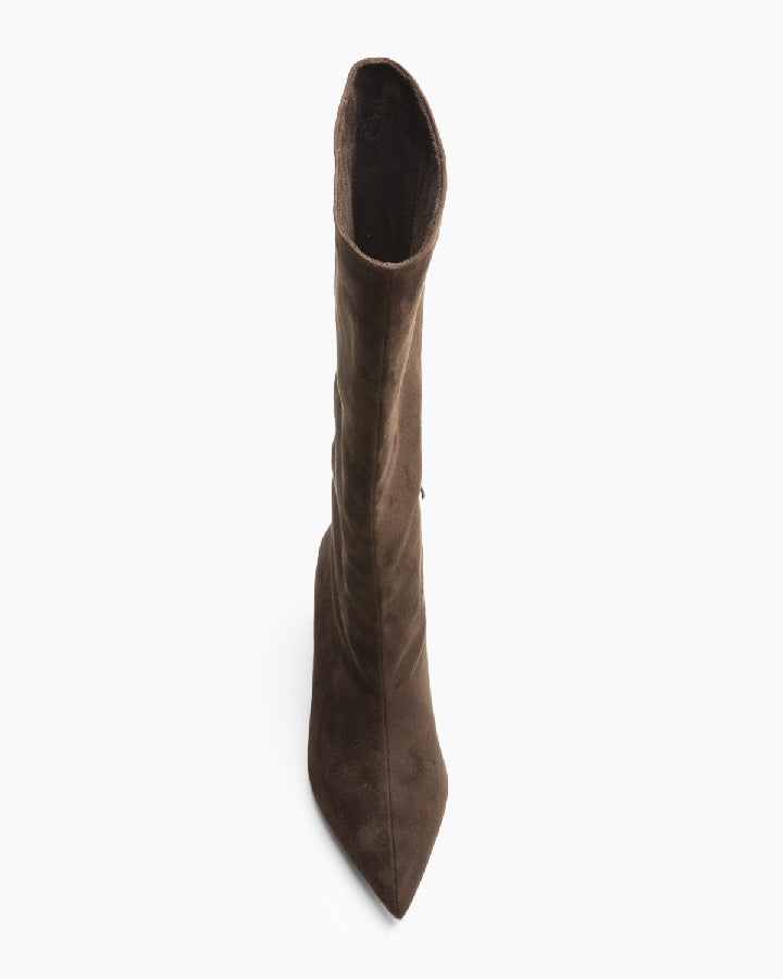 Bota cano-alto tacão kitten castanho