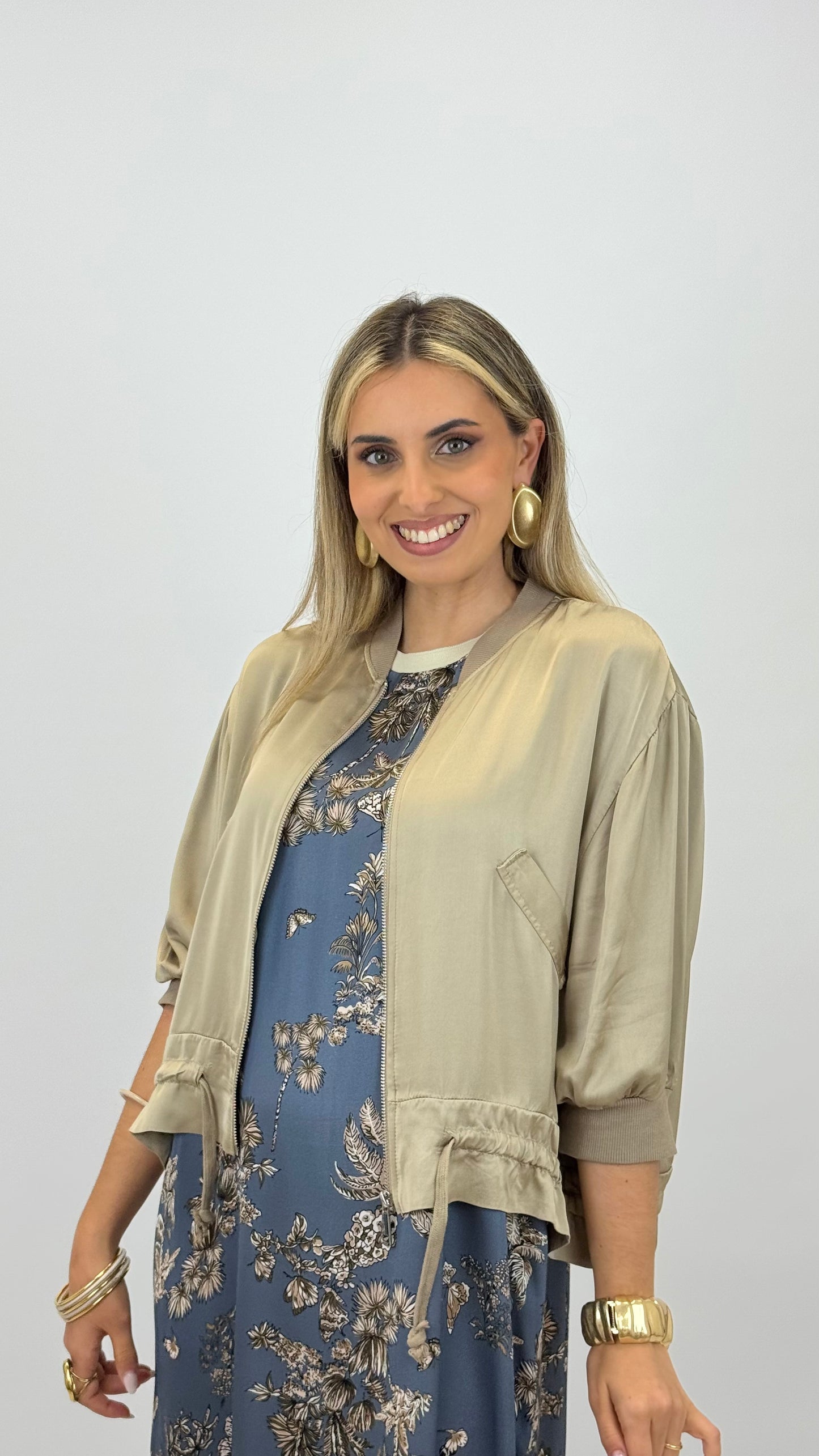 Bomber acetinado kaki
