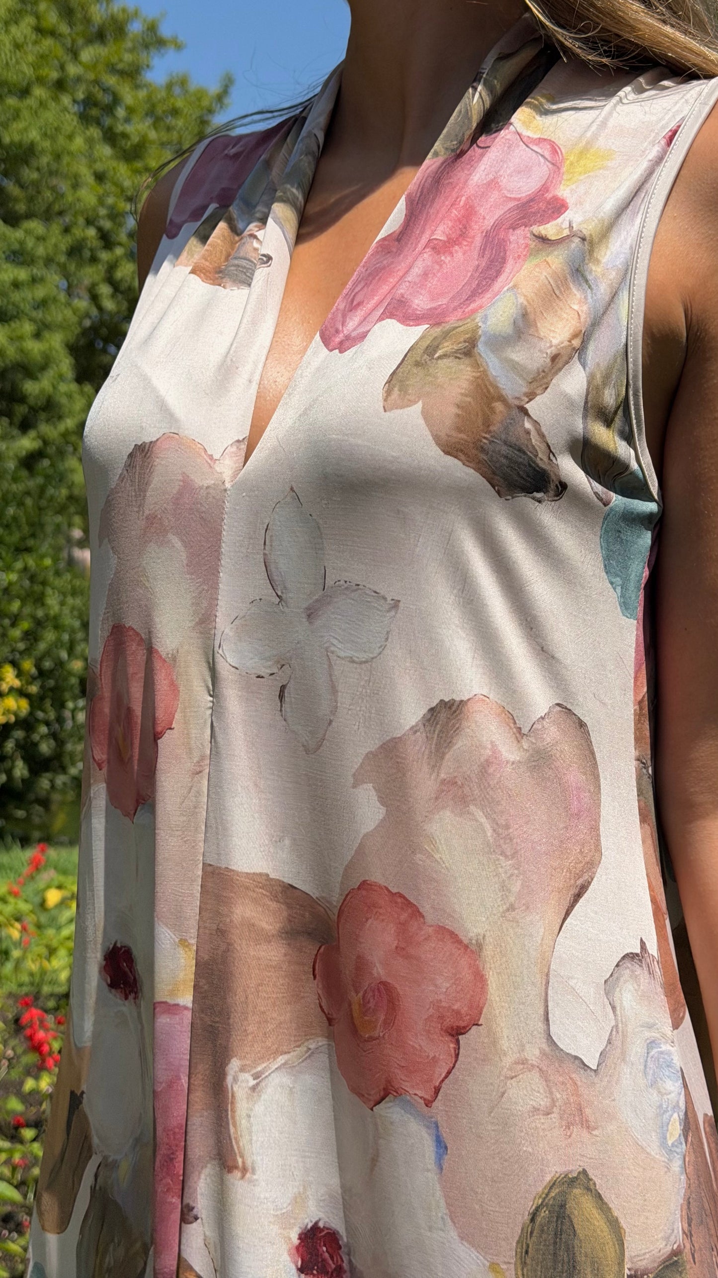 Vestido malha fria padrão floral romântico
