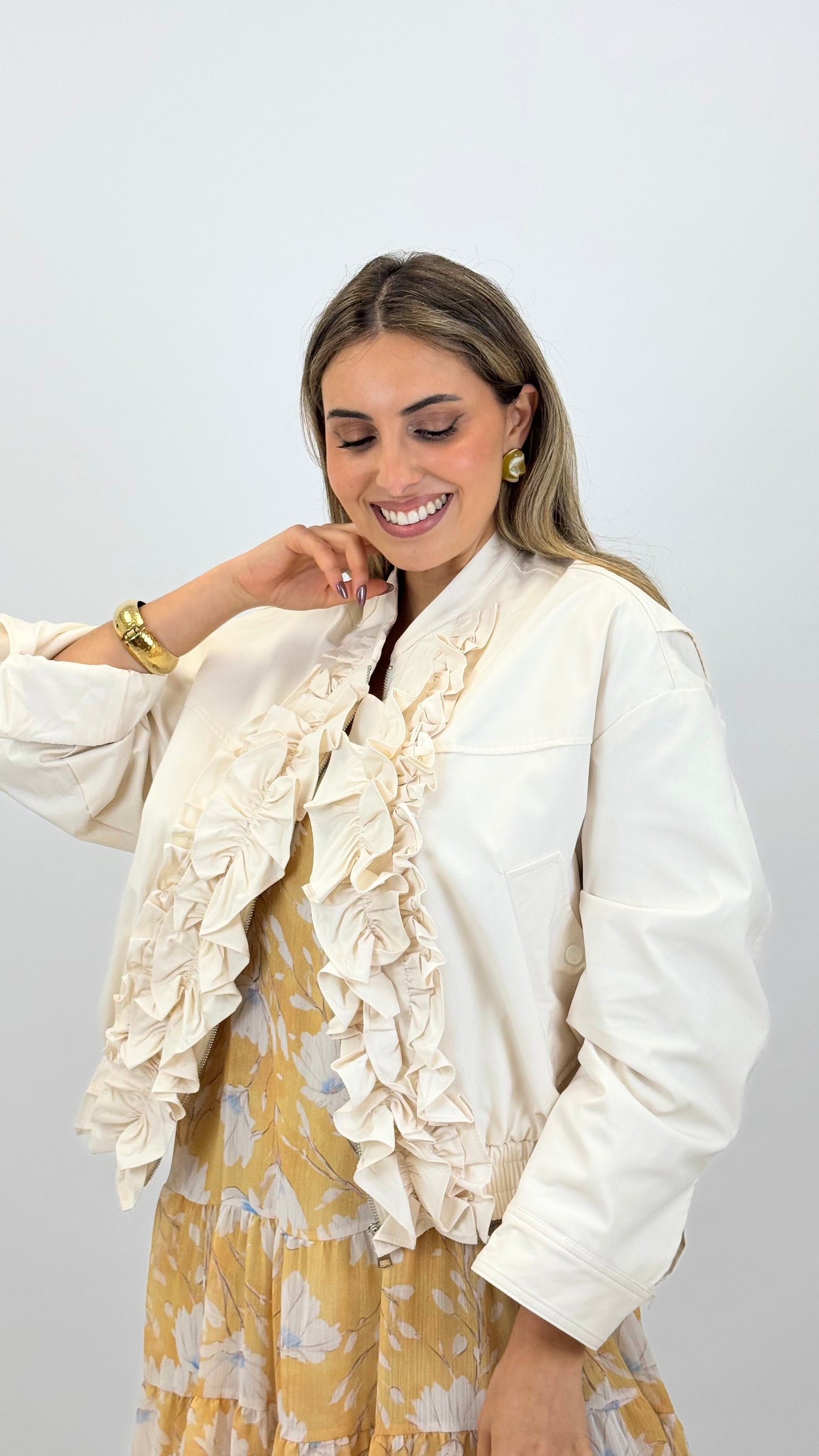 Bomber bege com folho