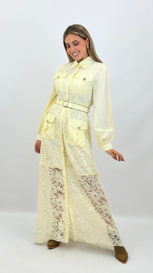 Vestido amarelo-clarinho rendado