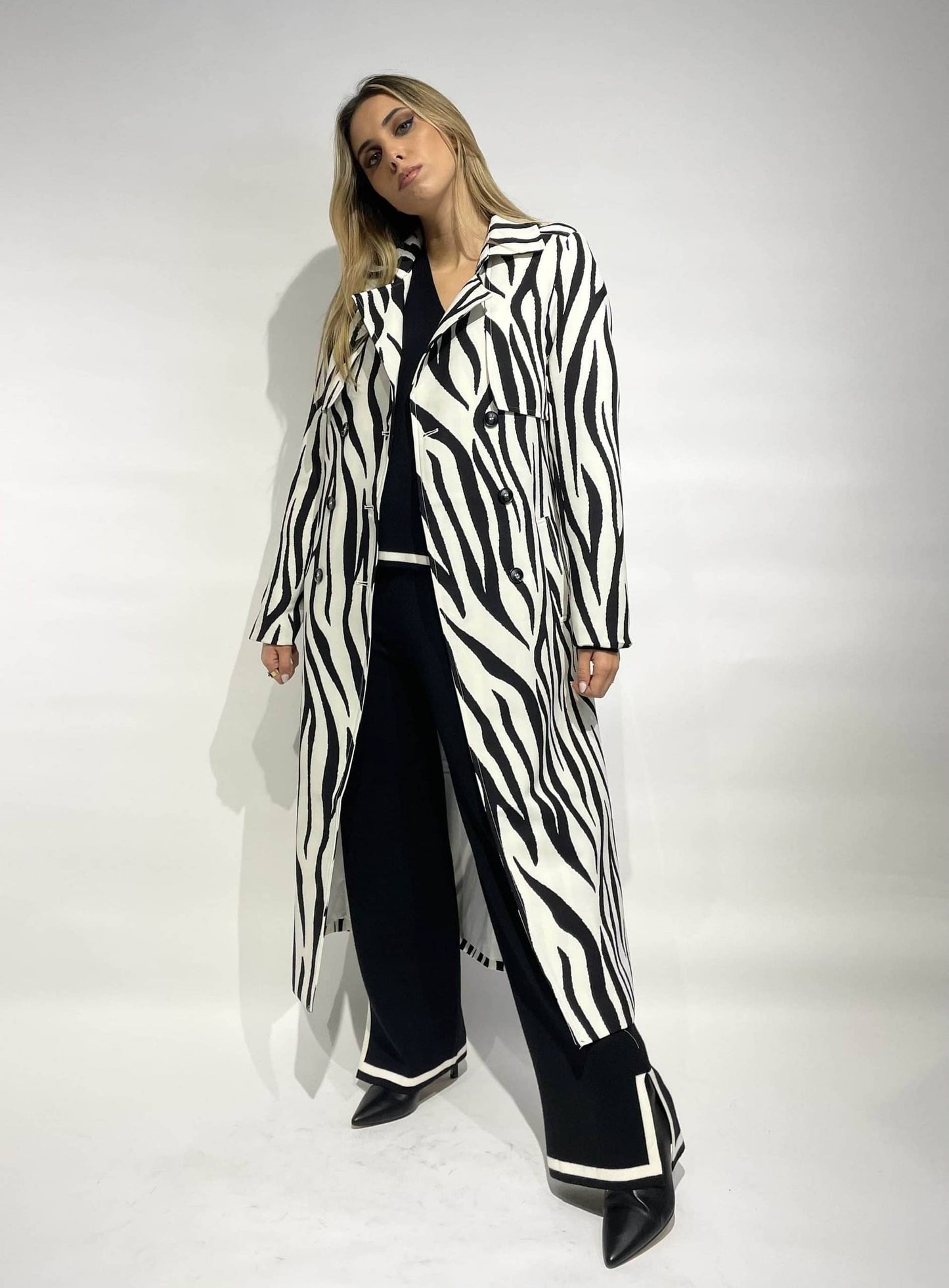 Gabardine zebra preto e branco