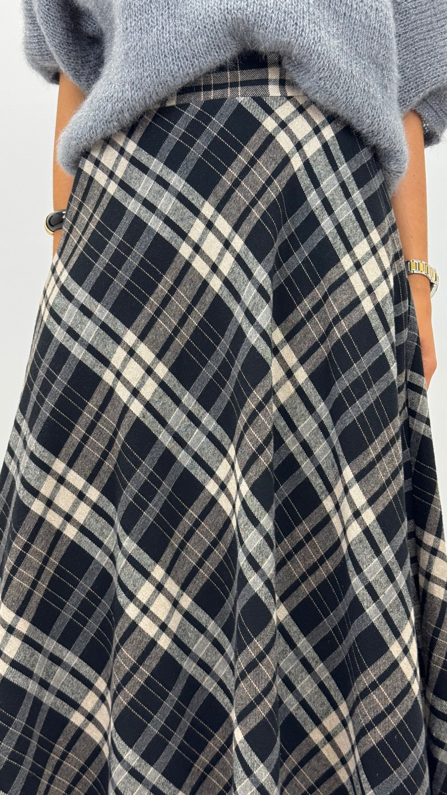 Saia estilo fazenda xadrez preto, cinza e pérola