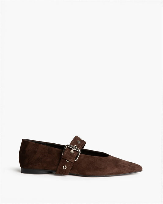 Sapato raso com fivela castanho