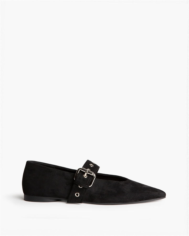 Sapato raso com fivela preto