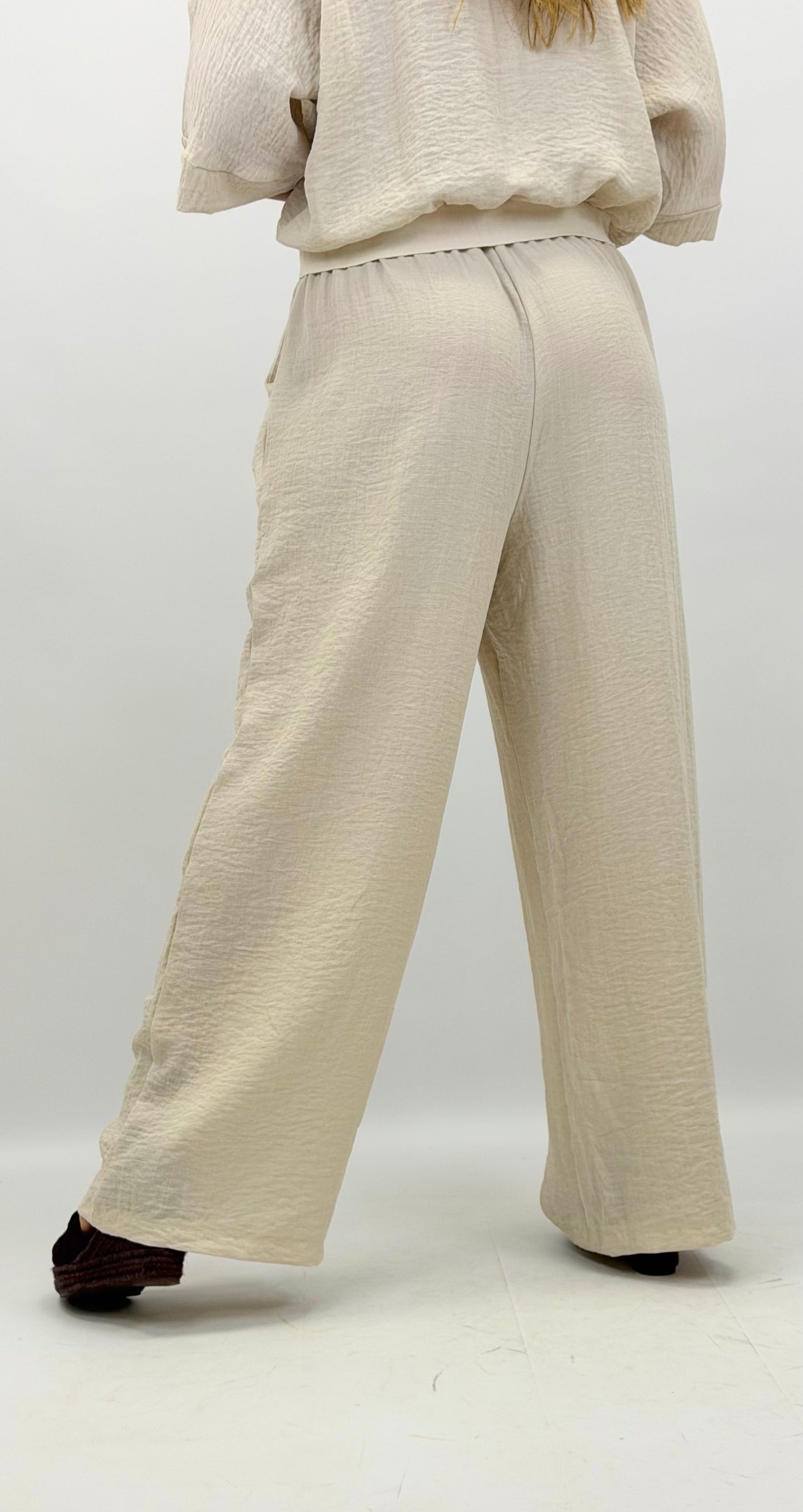 Pantalona com elástico tecido creme