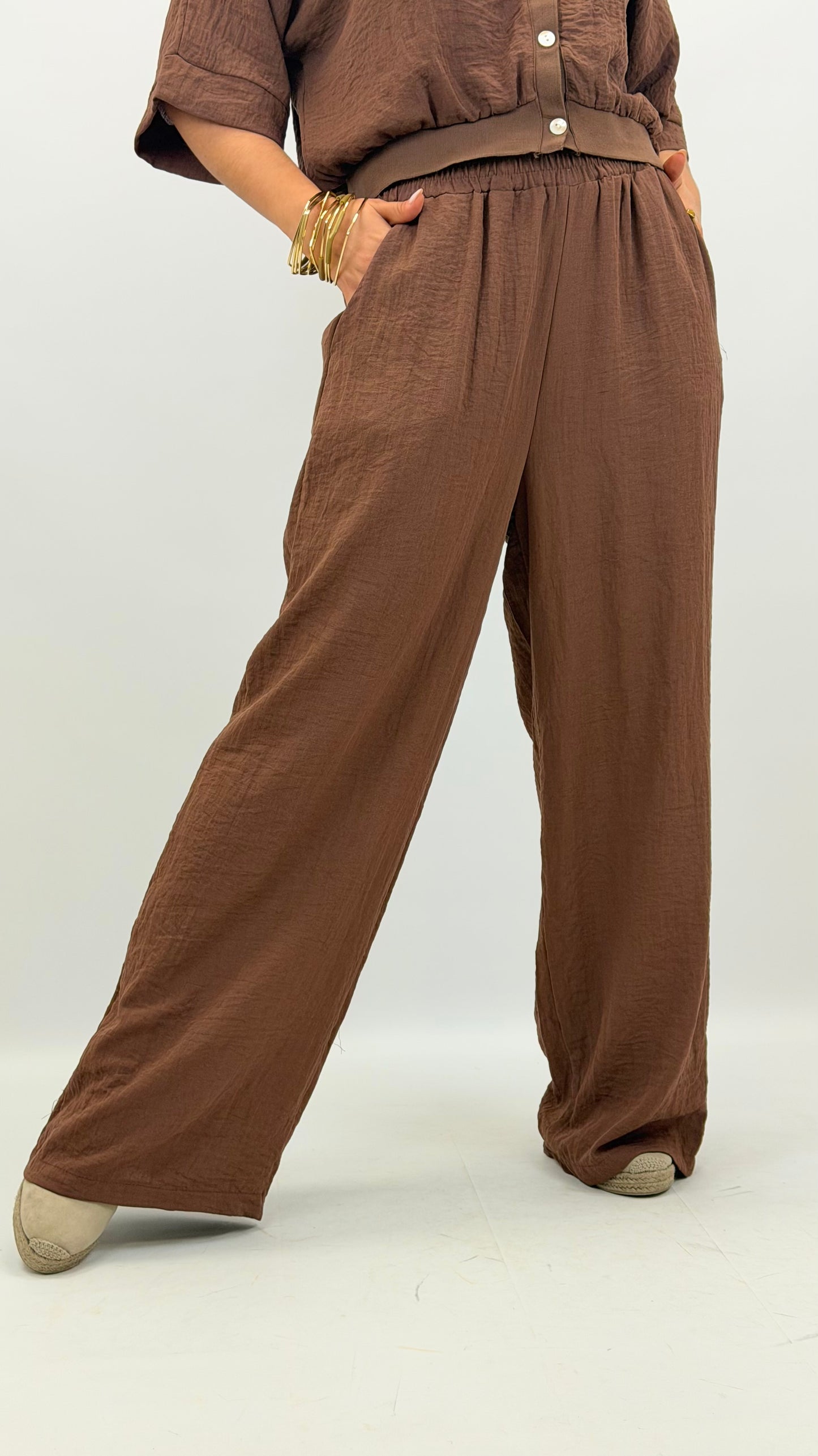 Pantalona com elástico tecido castanho