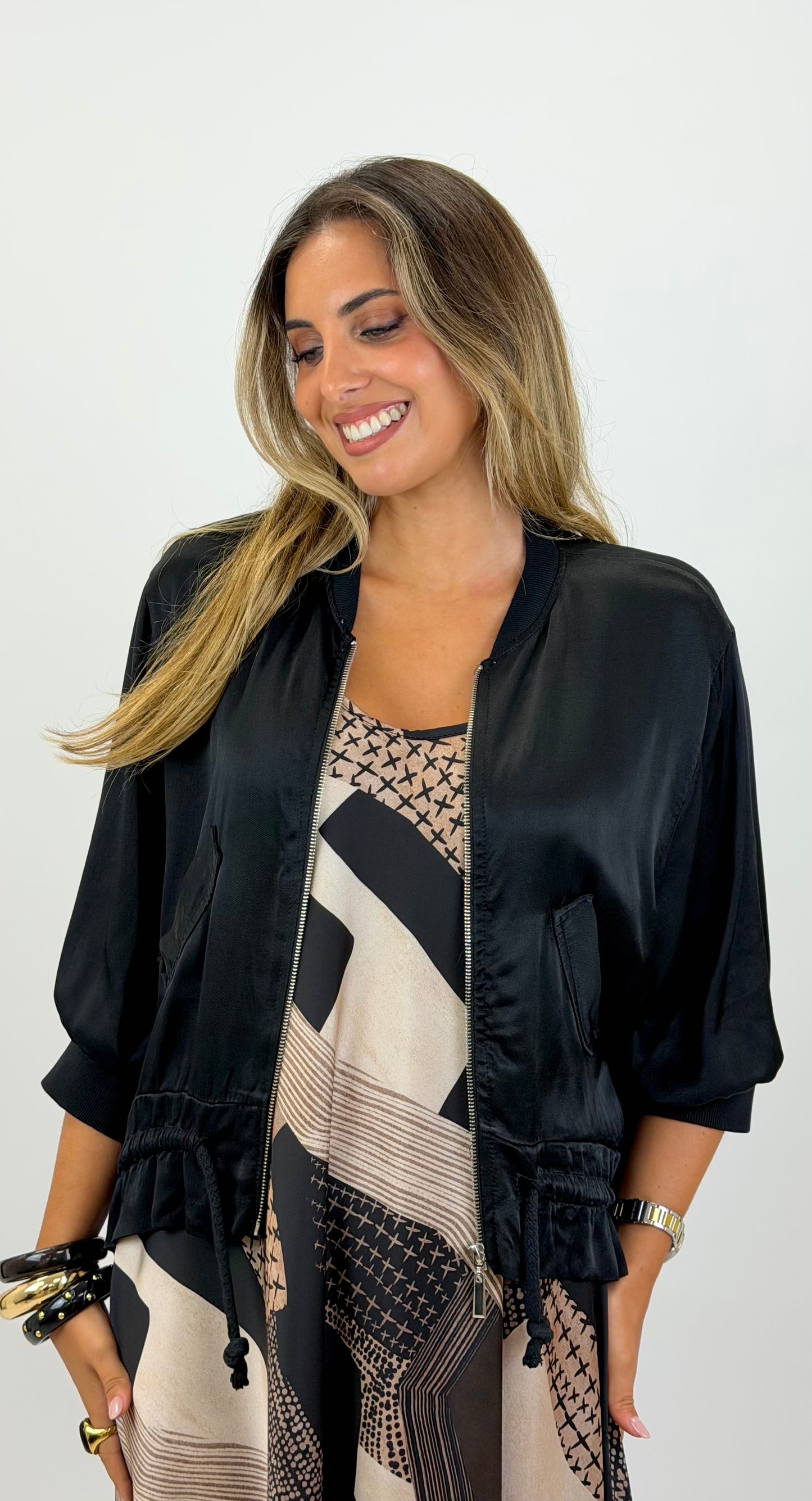 Bomber acetinado preto