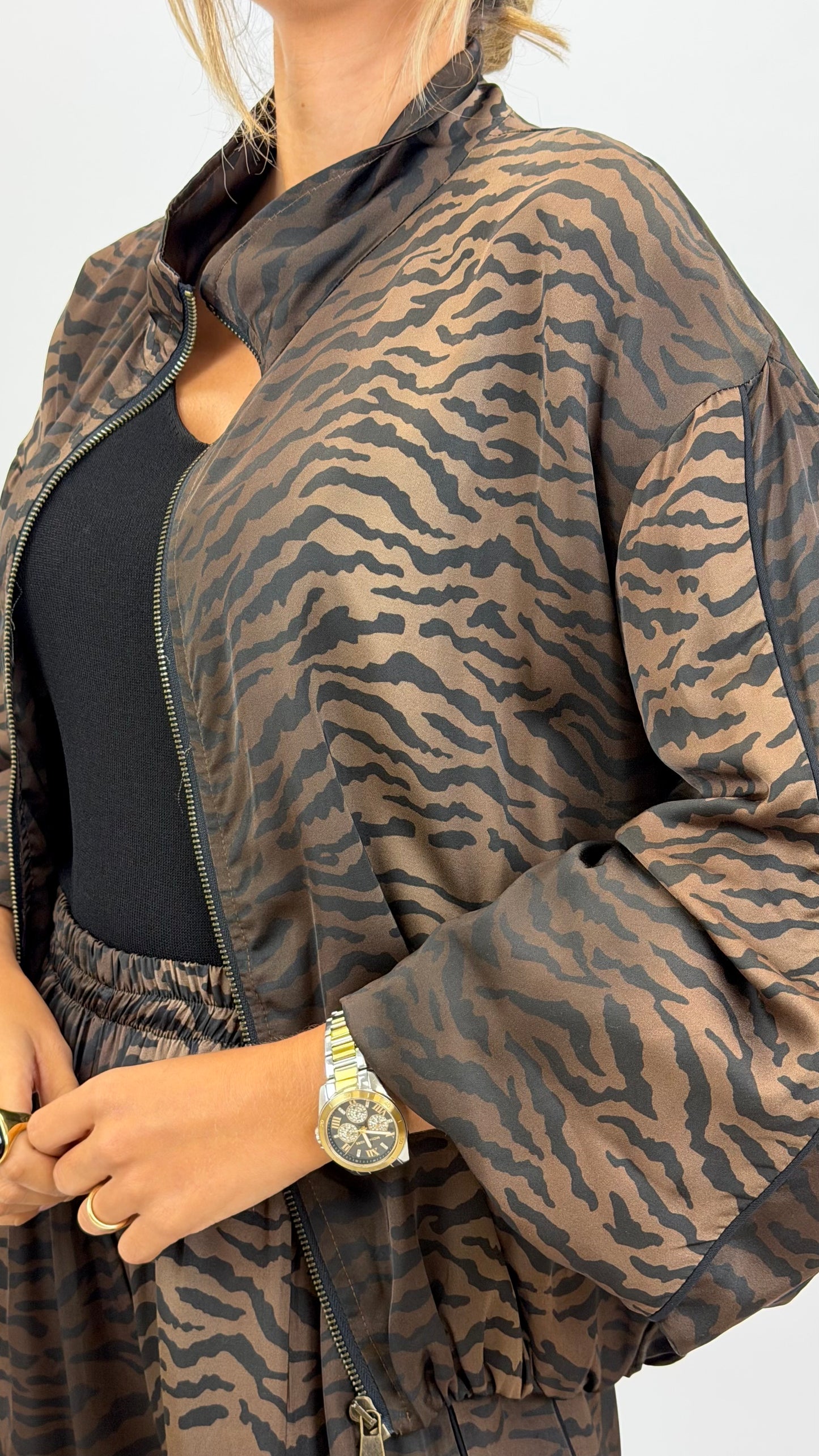 Bomber zebra tons camel, castanho e preto
