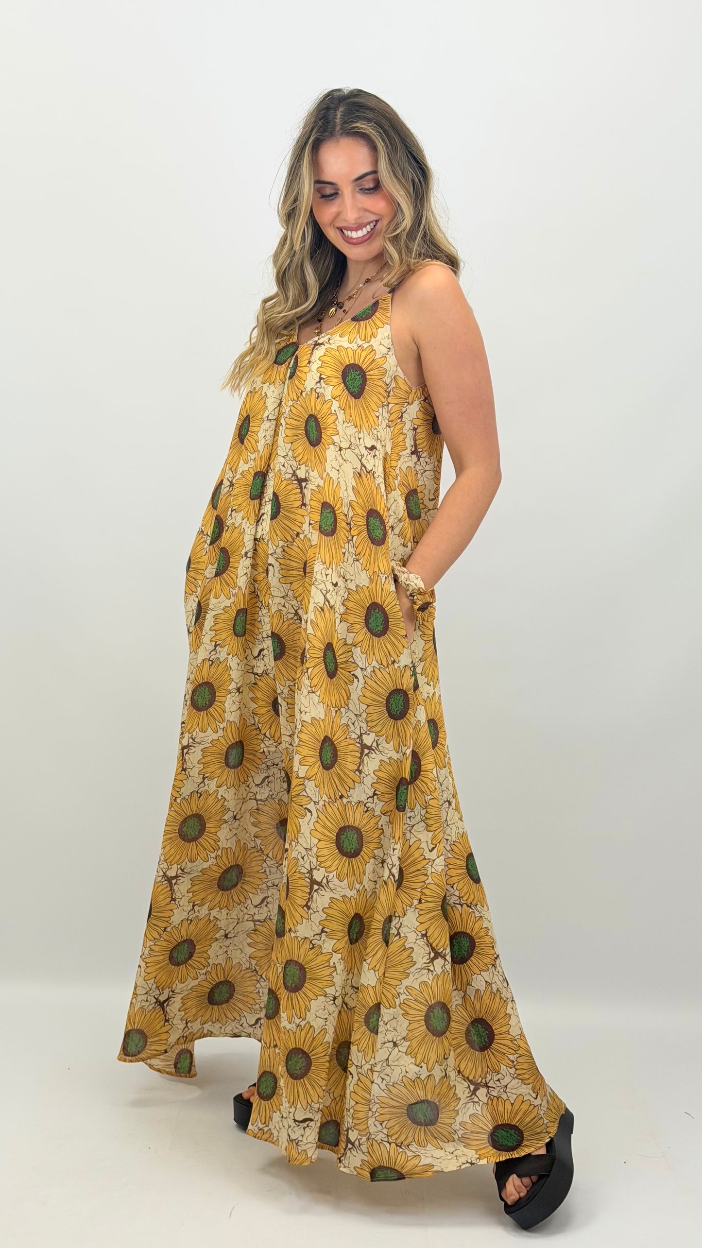 Vestido girasóis
