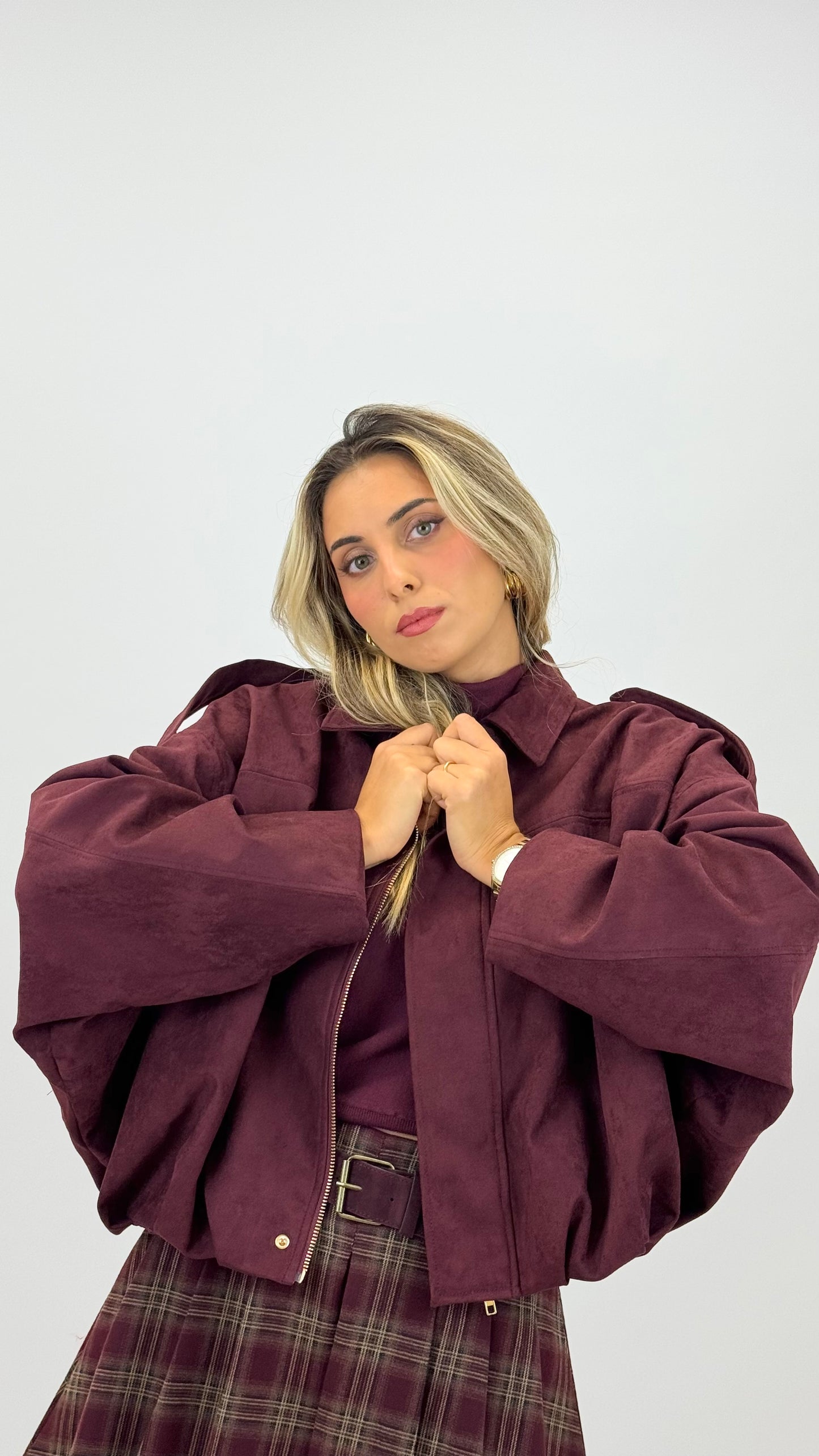 Blusão estilo camurça bordeaux