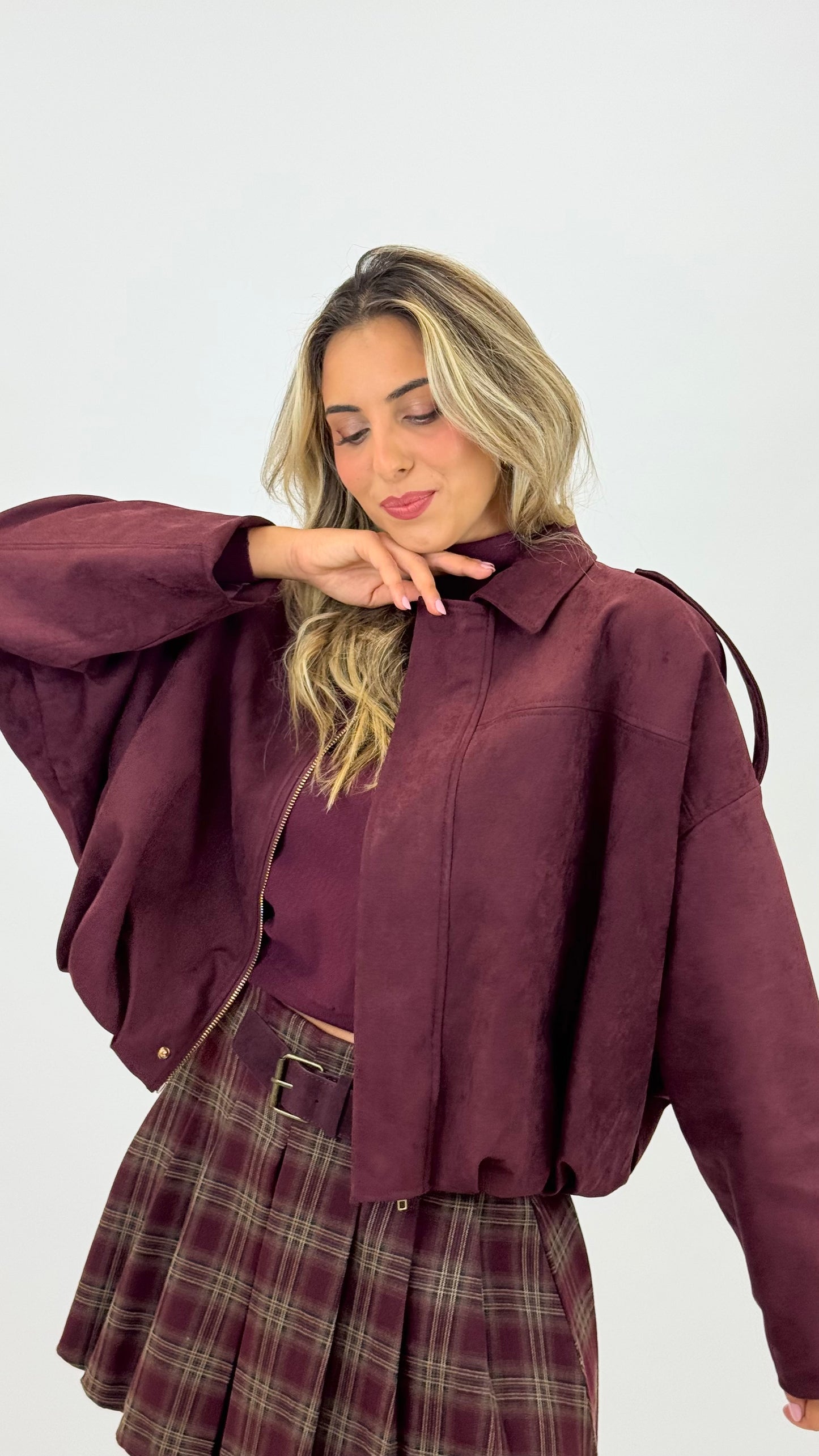 Blusão estilo camurça bordeaux