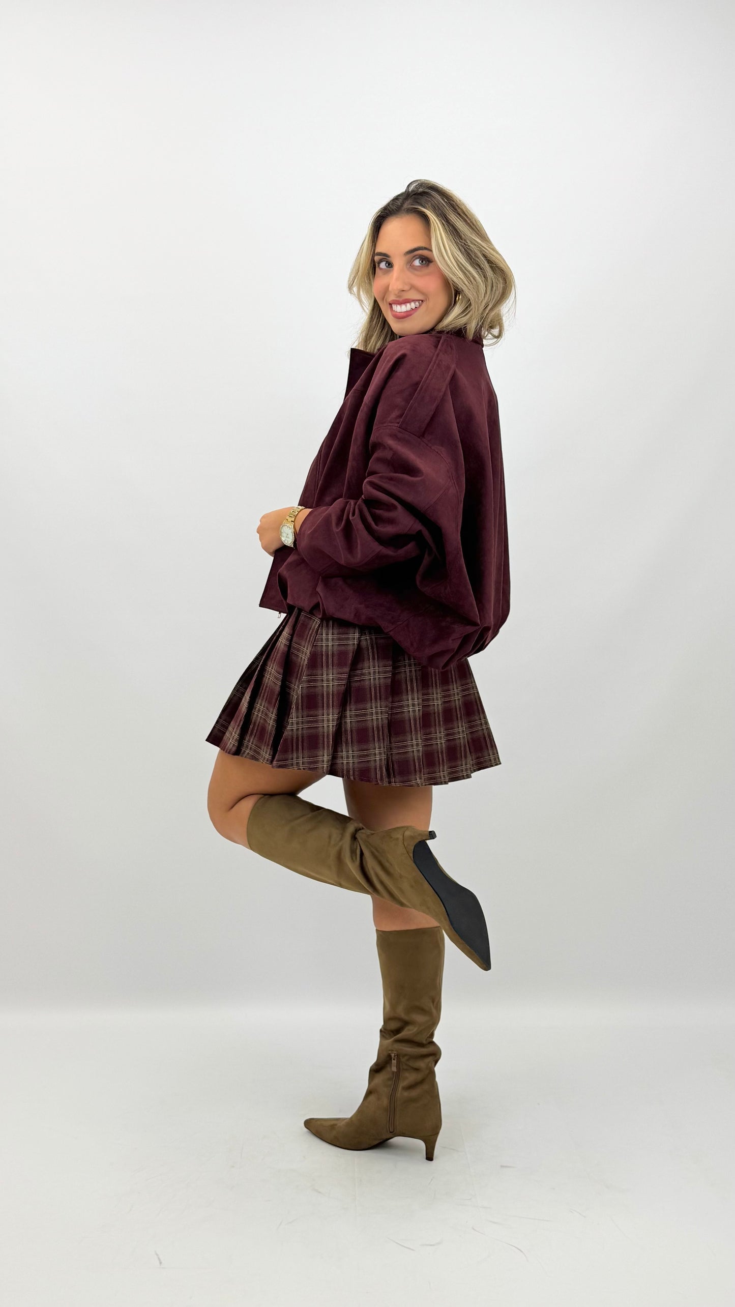 Mini-saia pregas xadrez bordeaux