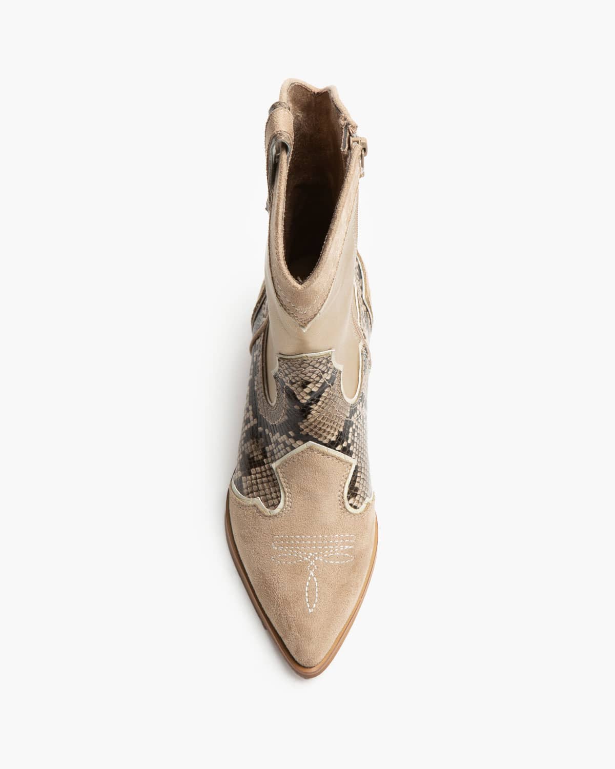 Bota texana rasa com tons de bege e dourado