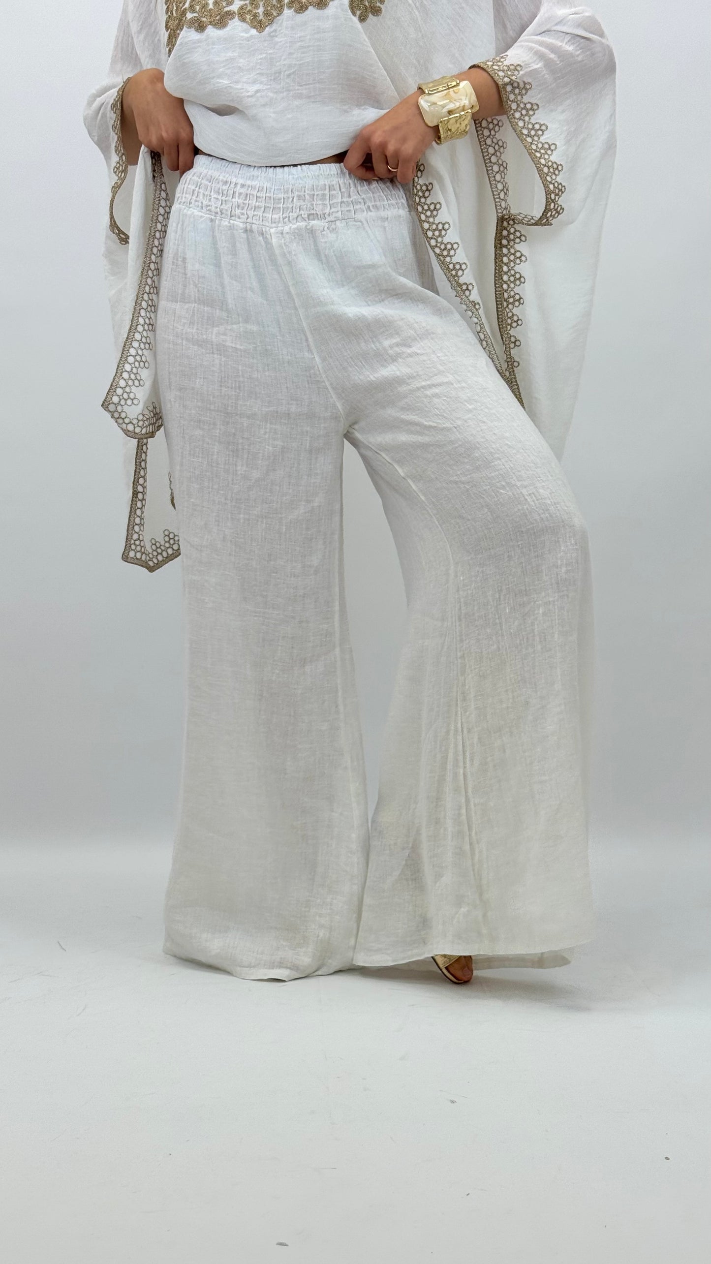 Pantalona branca linho
