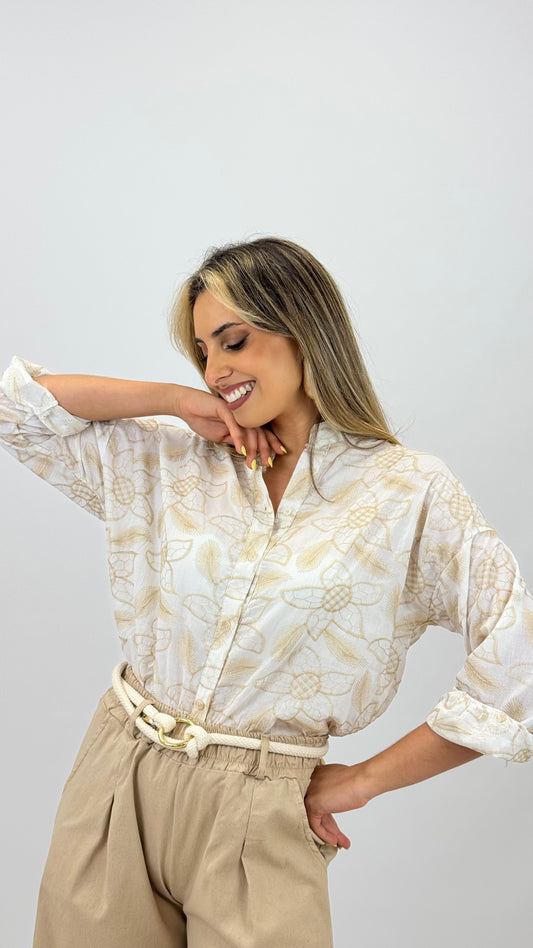 Blusa/Camisa creme bordado bege