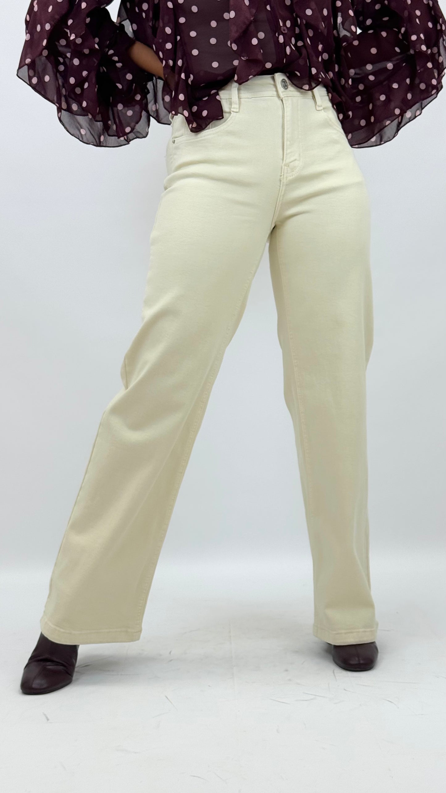 Calça sarja elástica pérola wide-leg