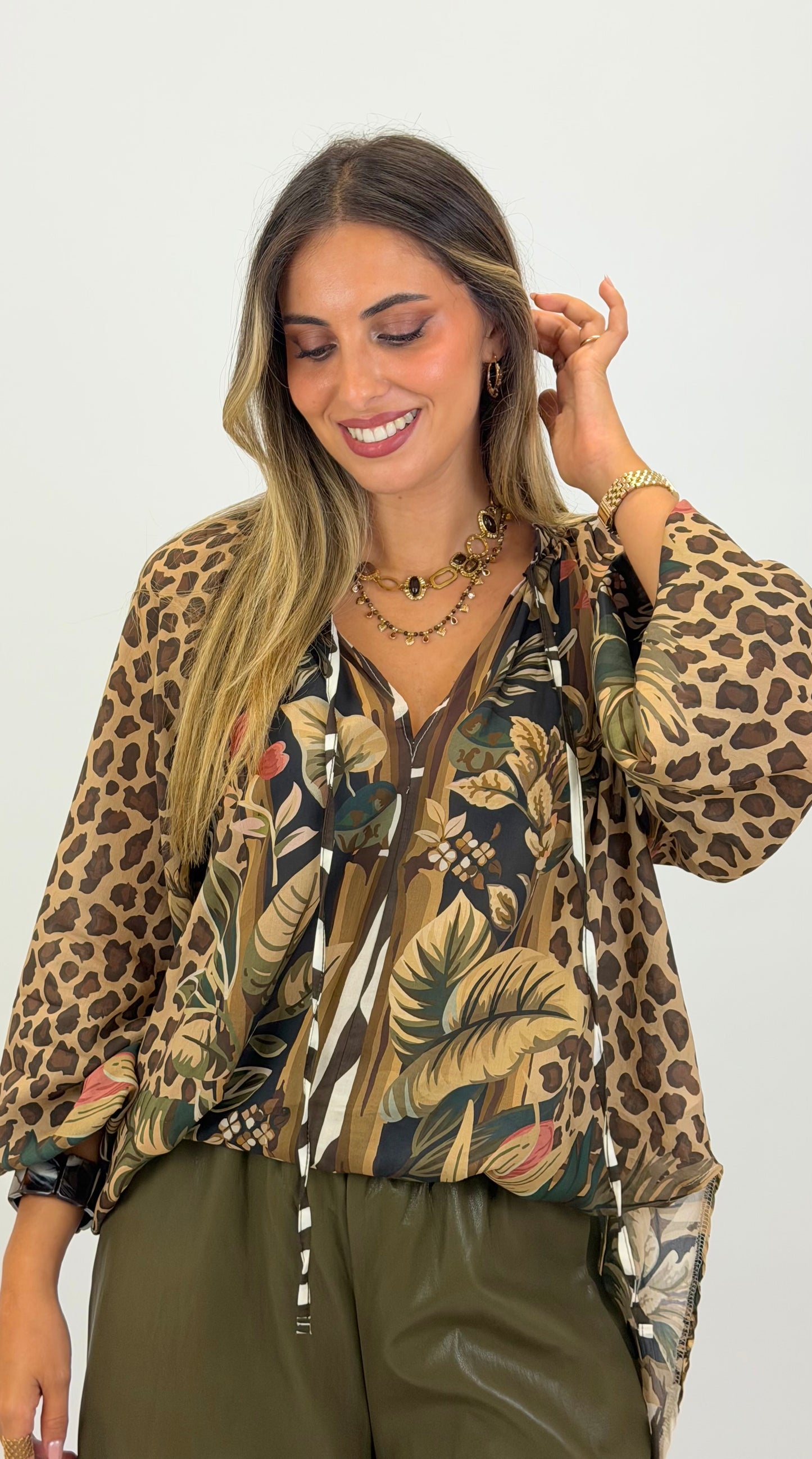 Blusa Earth Wind & Fire
