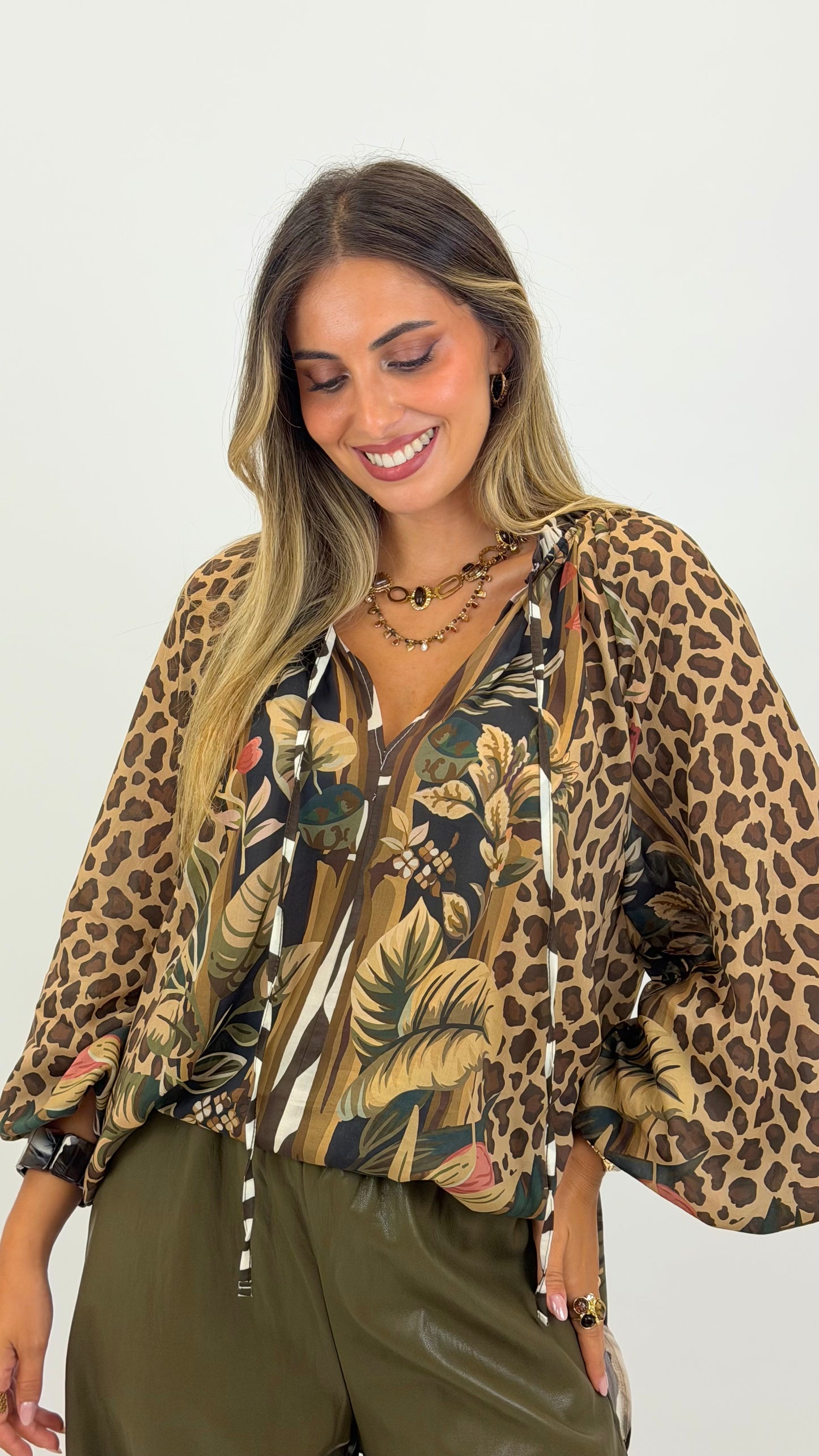 Blusa Earth Wind & Fire