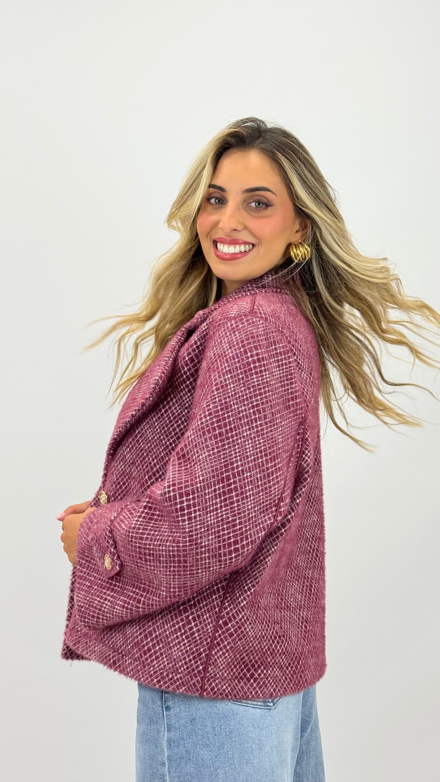 Casaco estilo fazenda tom bordeaux/amora e pérola