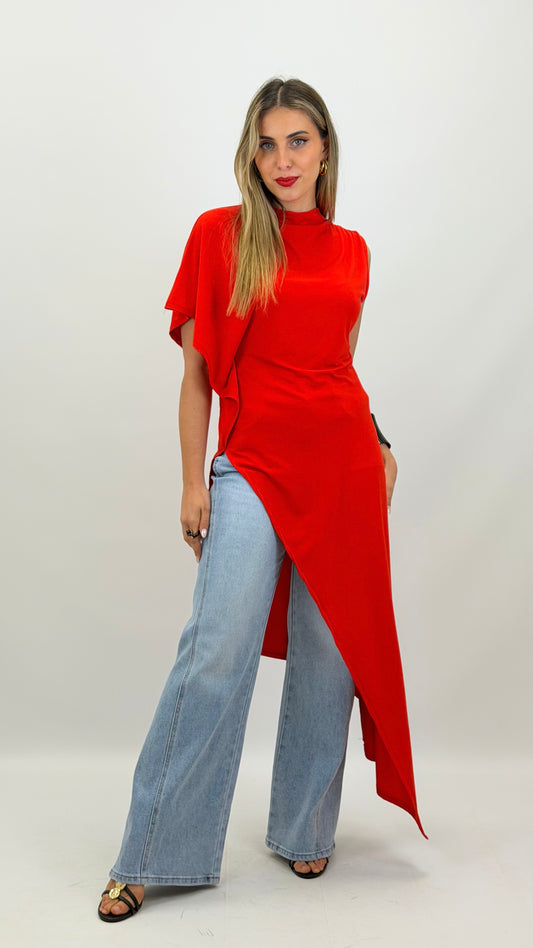 PRÉ VENDA Blusa/t-shirt assimétrica vermelho
