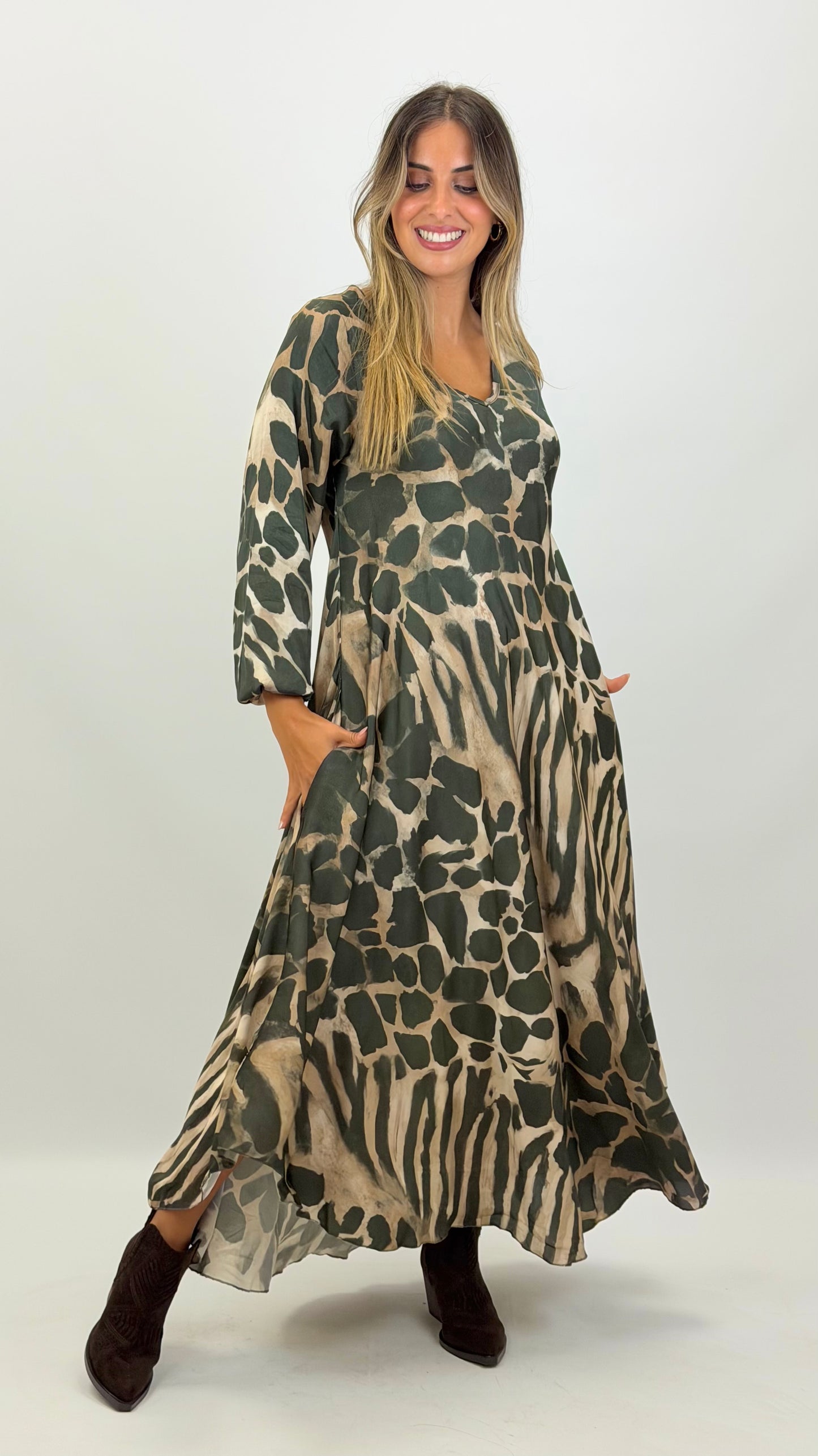Vestido animal-print tons verde e bege