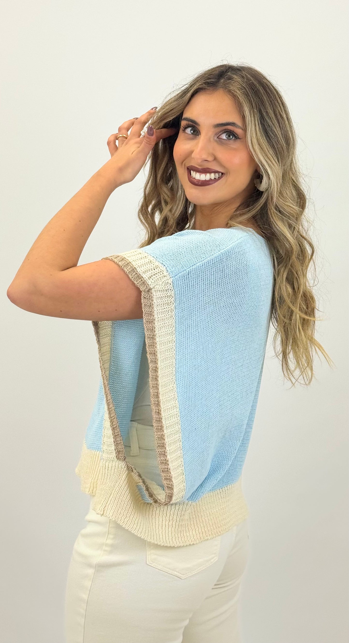 Camisola/colete malha azul-bebé com bege e camel