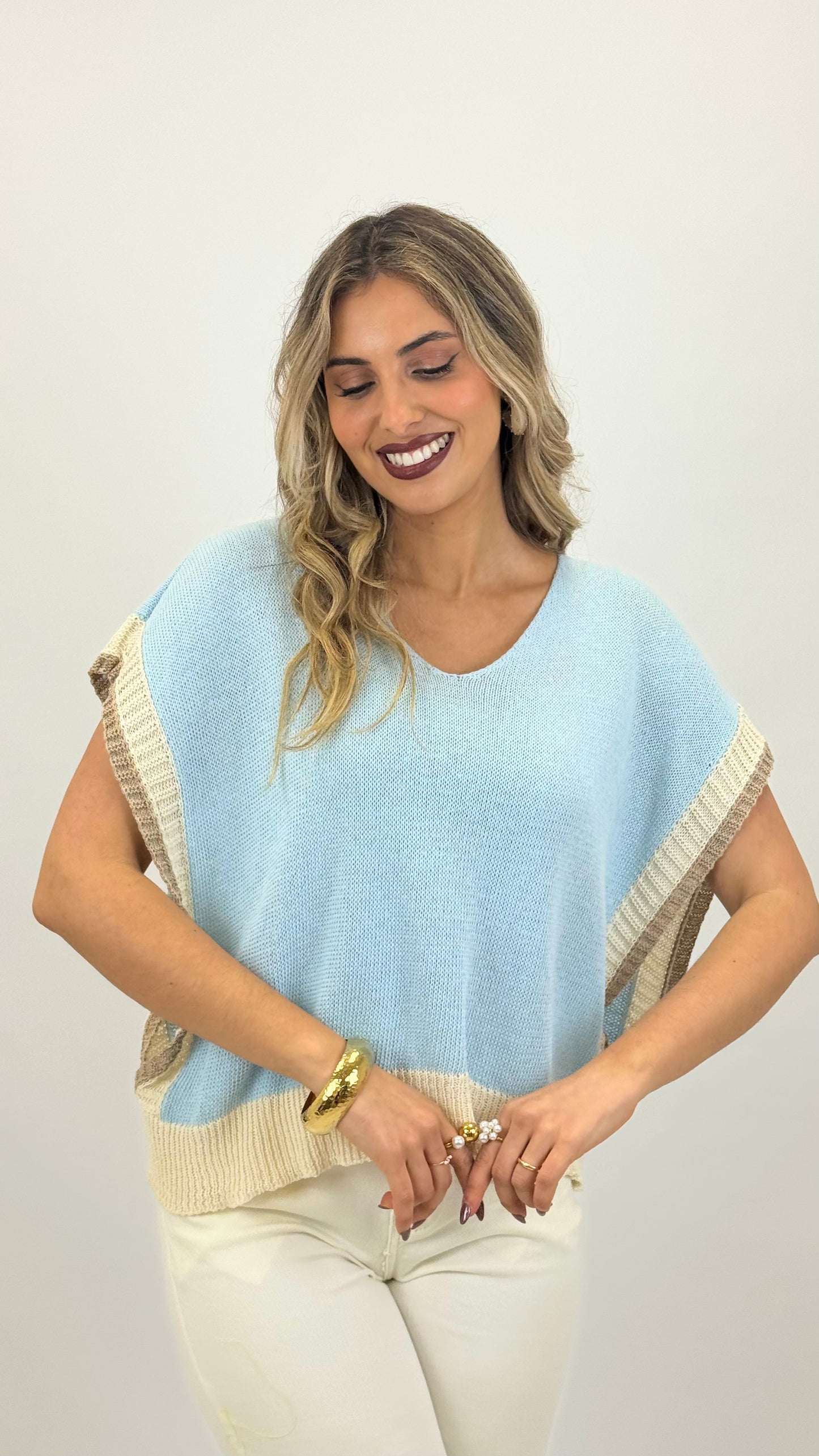 Camisola/colete malha azul-bebé com bege e camel