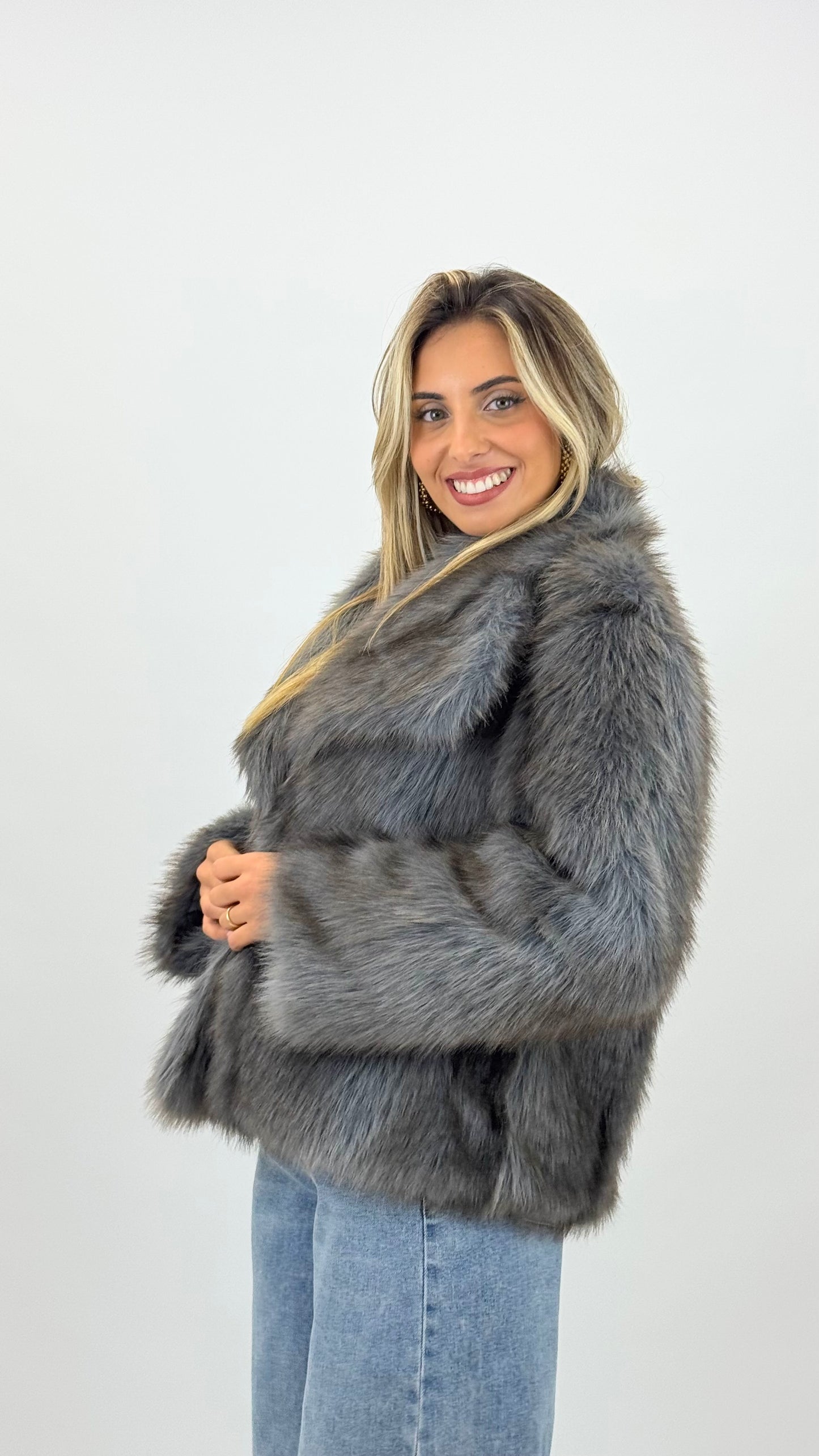 Casaco pêlo sintético mesclado cinza-azulado