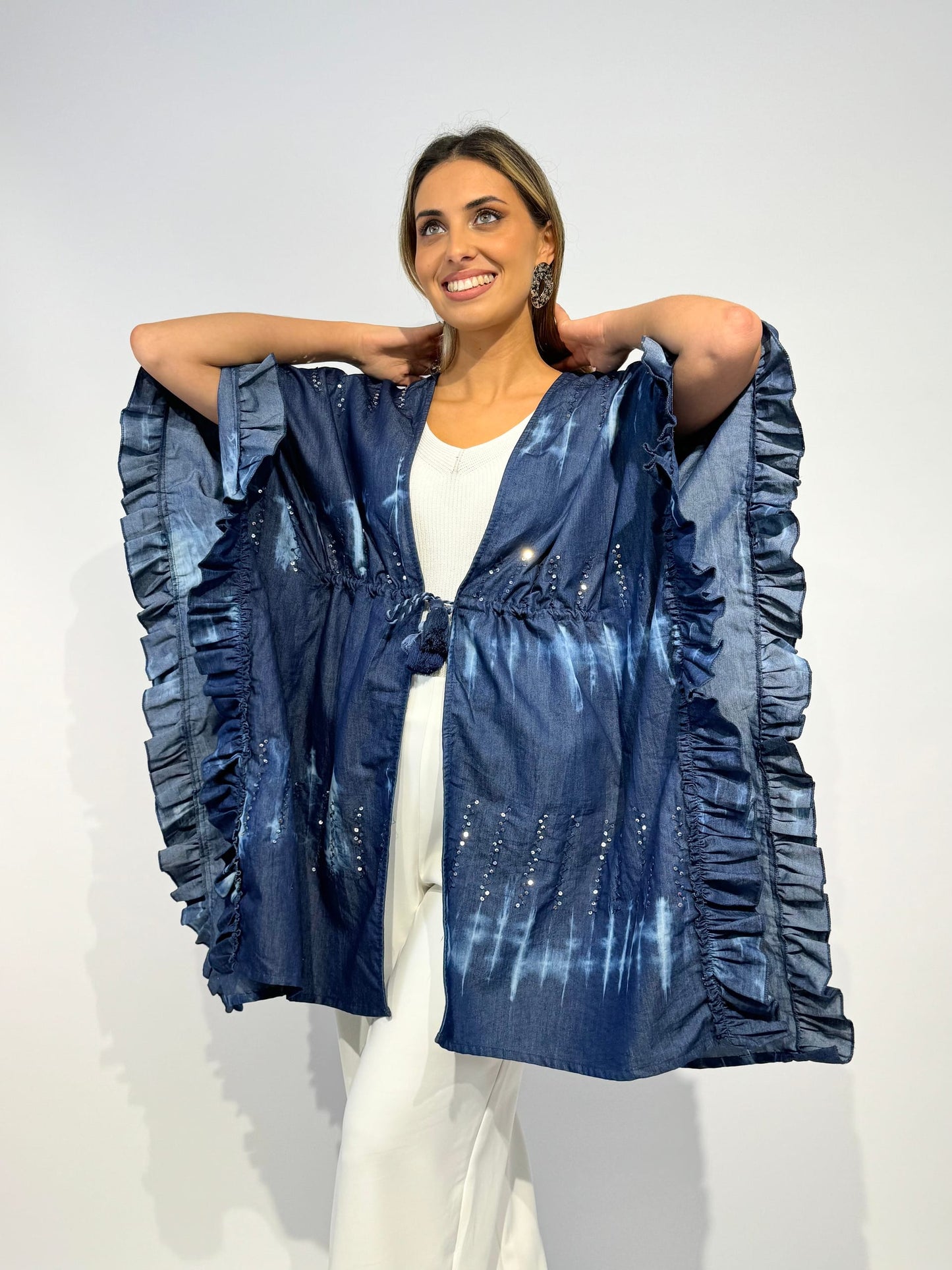 Túnica/poncho ganga com folhos e brilhos