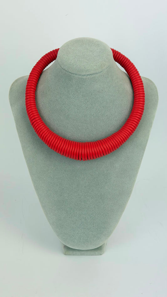 Colar Madrid vermelho