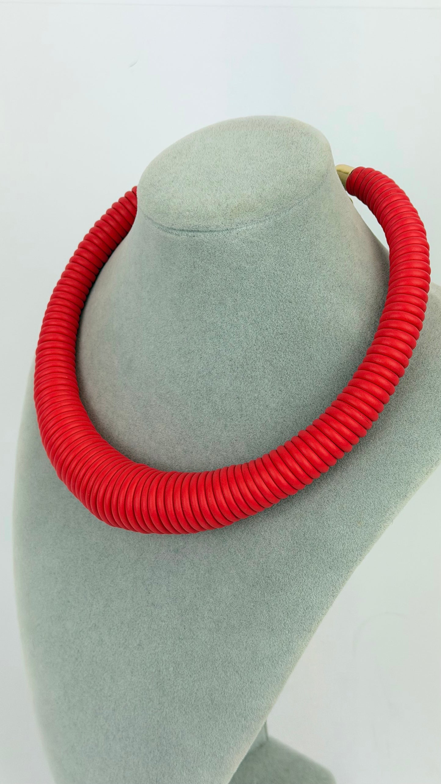 Colar Madrid vermelho