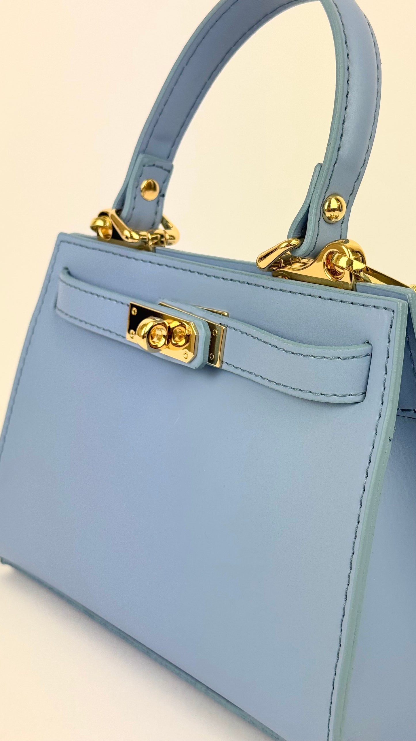 Carteira pele genuina azul-celeste