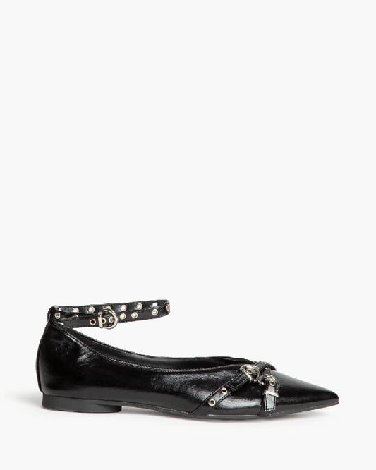 Sapato raso com fivelas preto