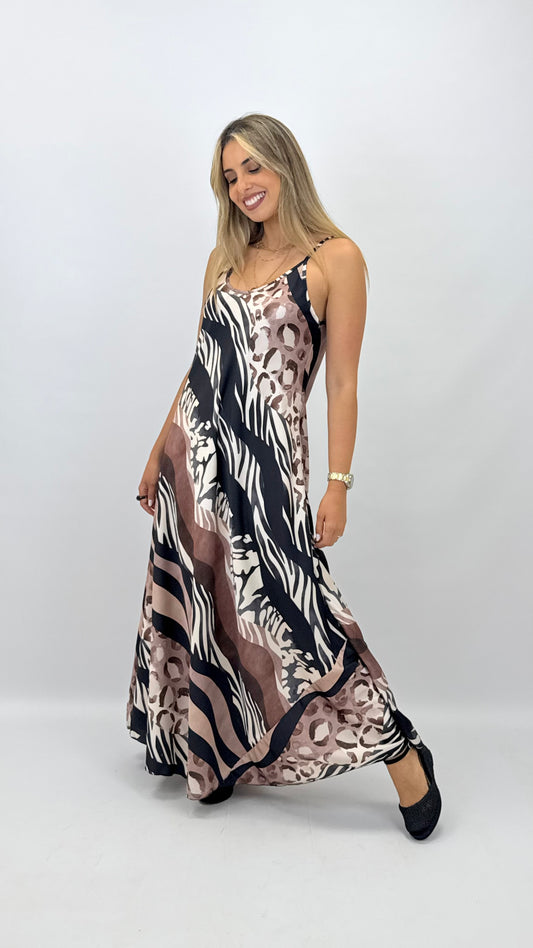Vestido acetinado animal-print tons preto e camel