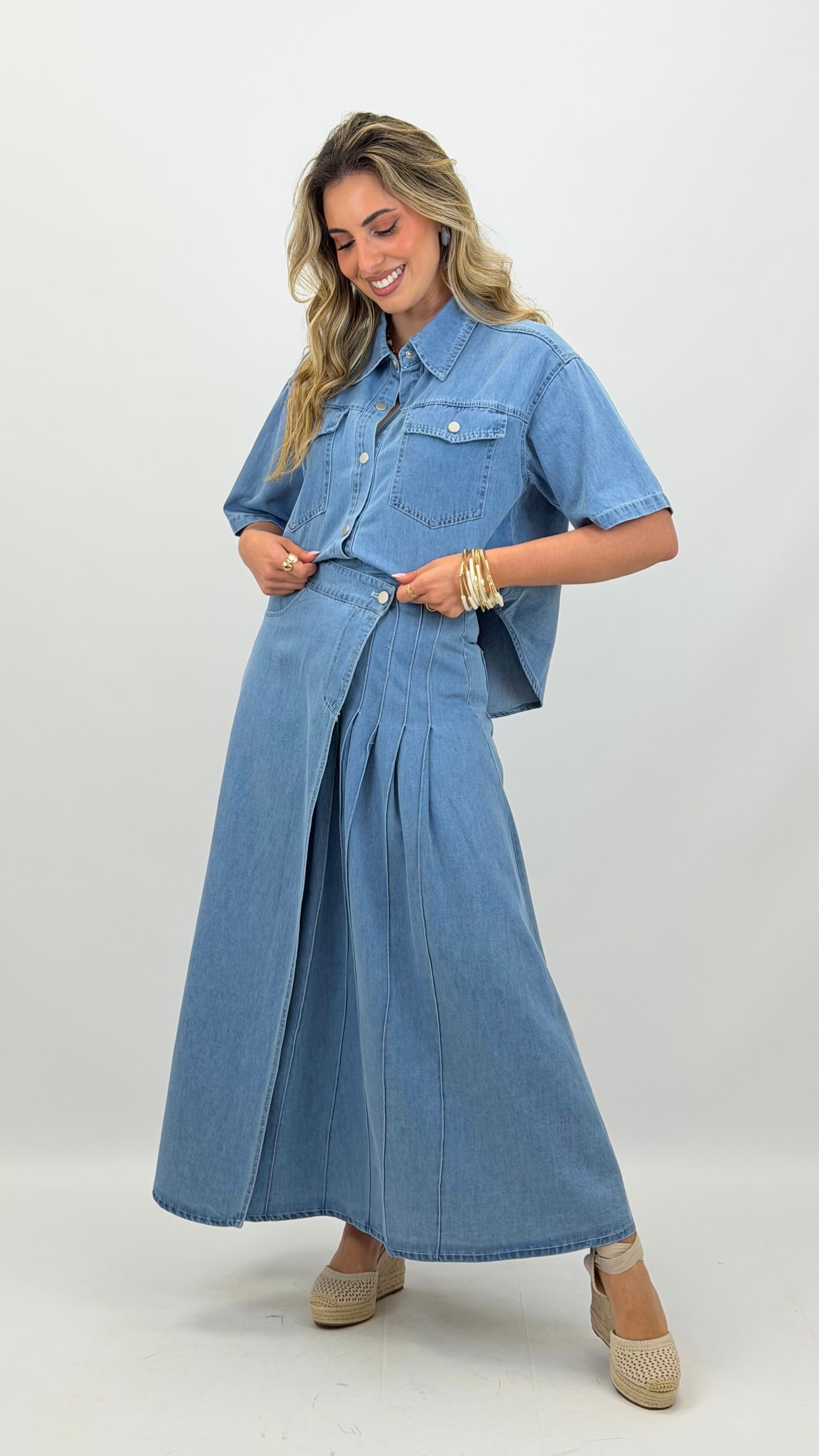 Conjunto camisa e saia ganga