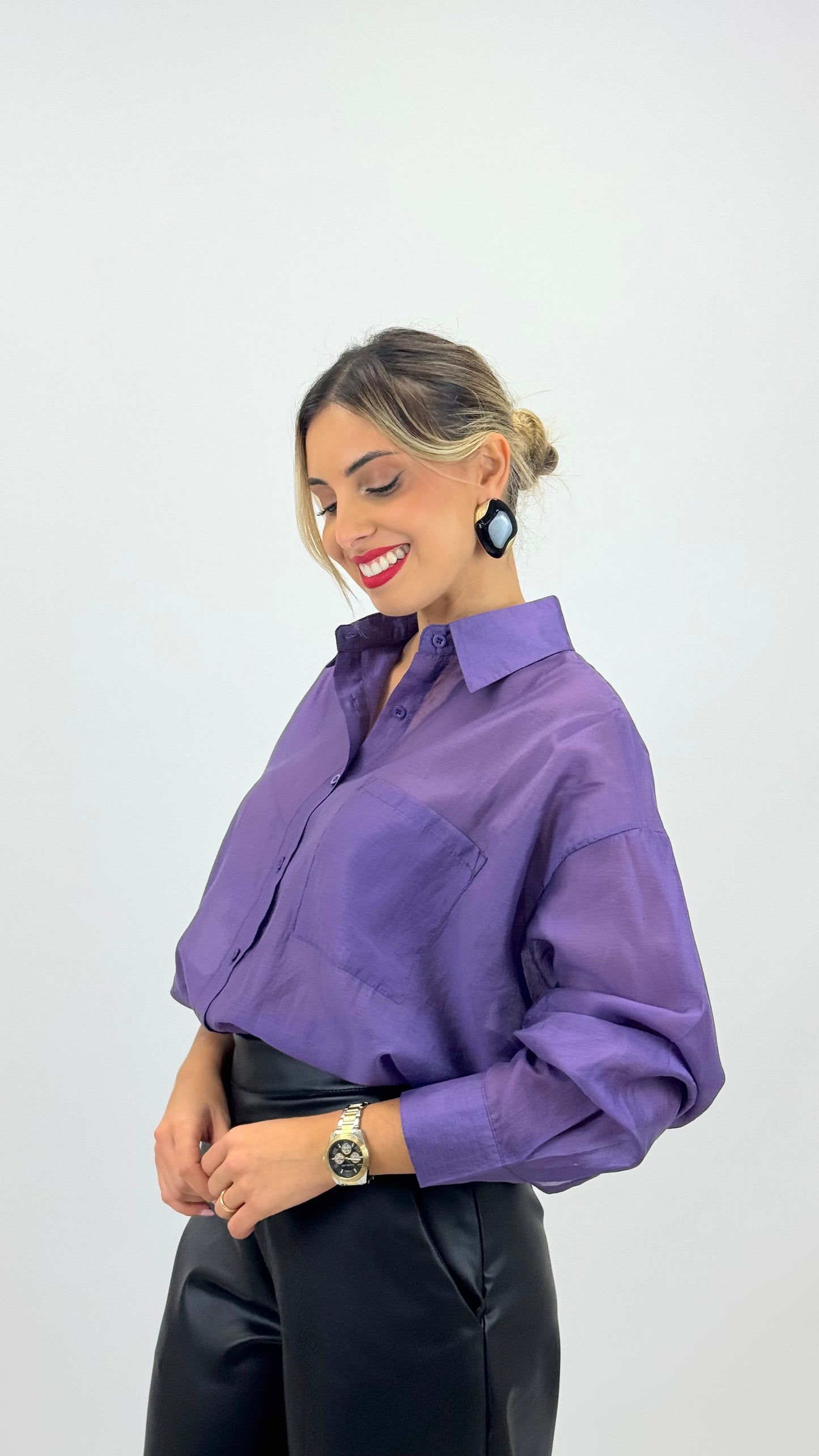 Blusa em tecido fluído roxo