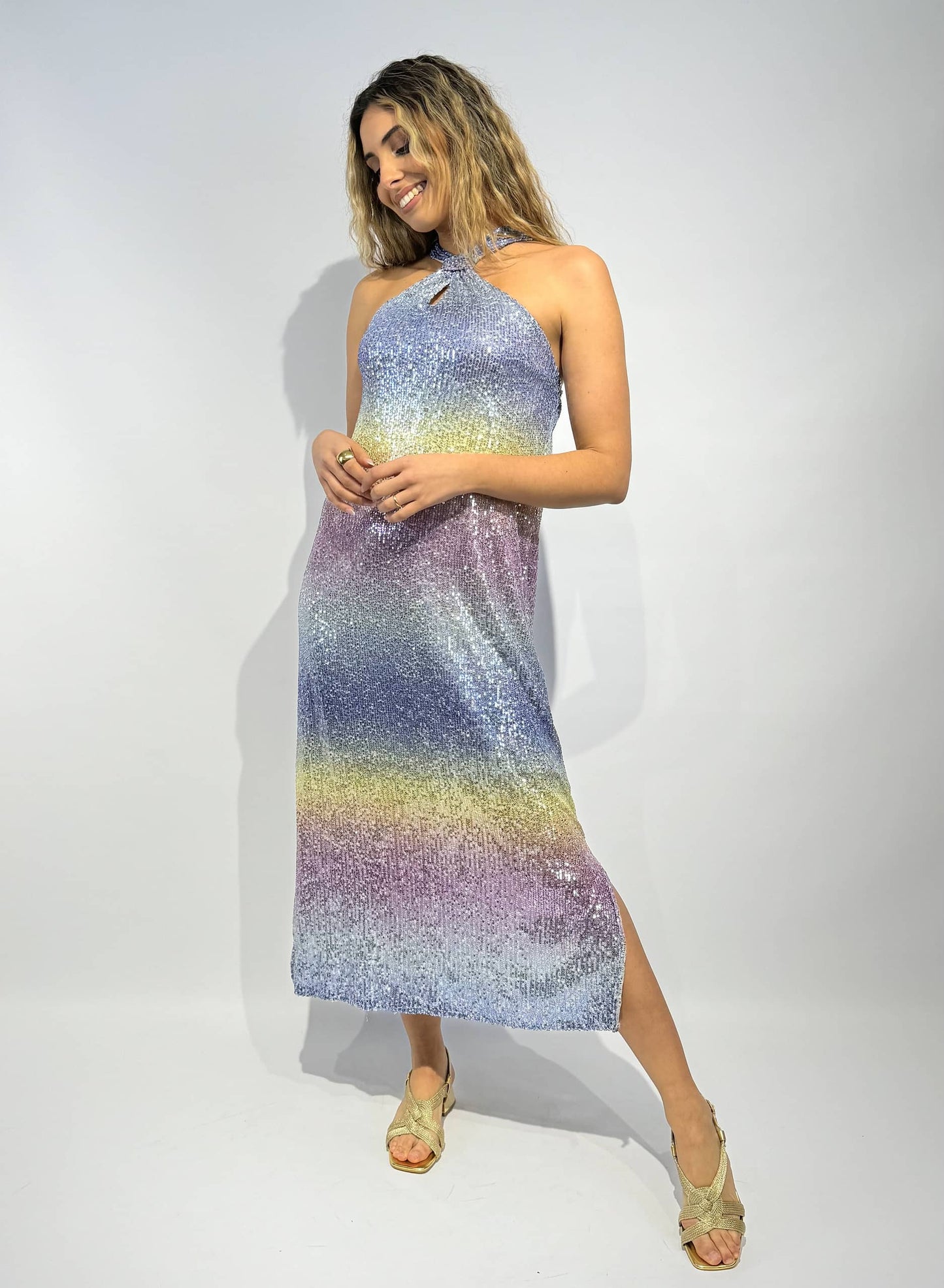 Vestido lantejoulas multicolor