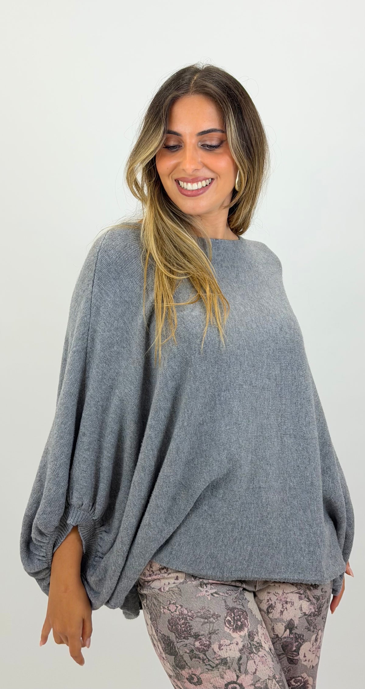 Camisola malha larga fofa cinza